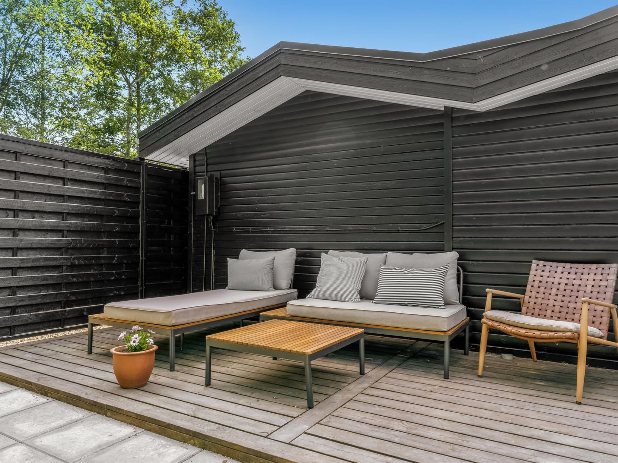 "Franki" - 1.8km from the sea — Terrace (3 of 25)