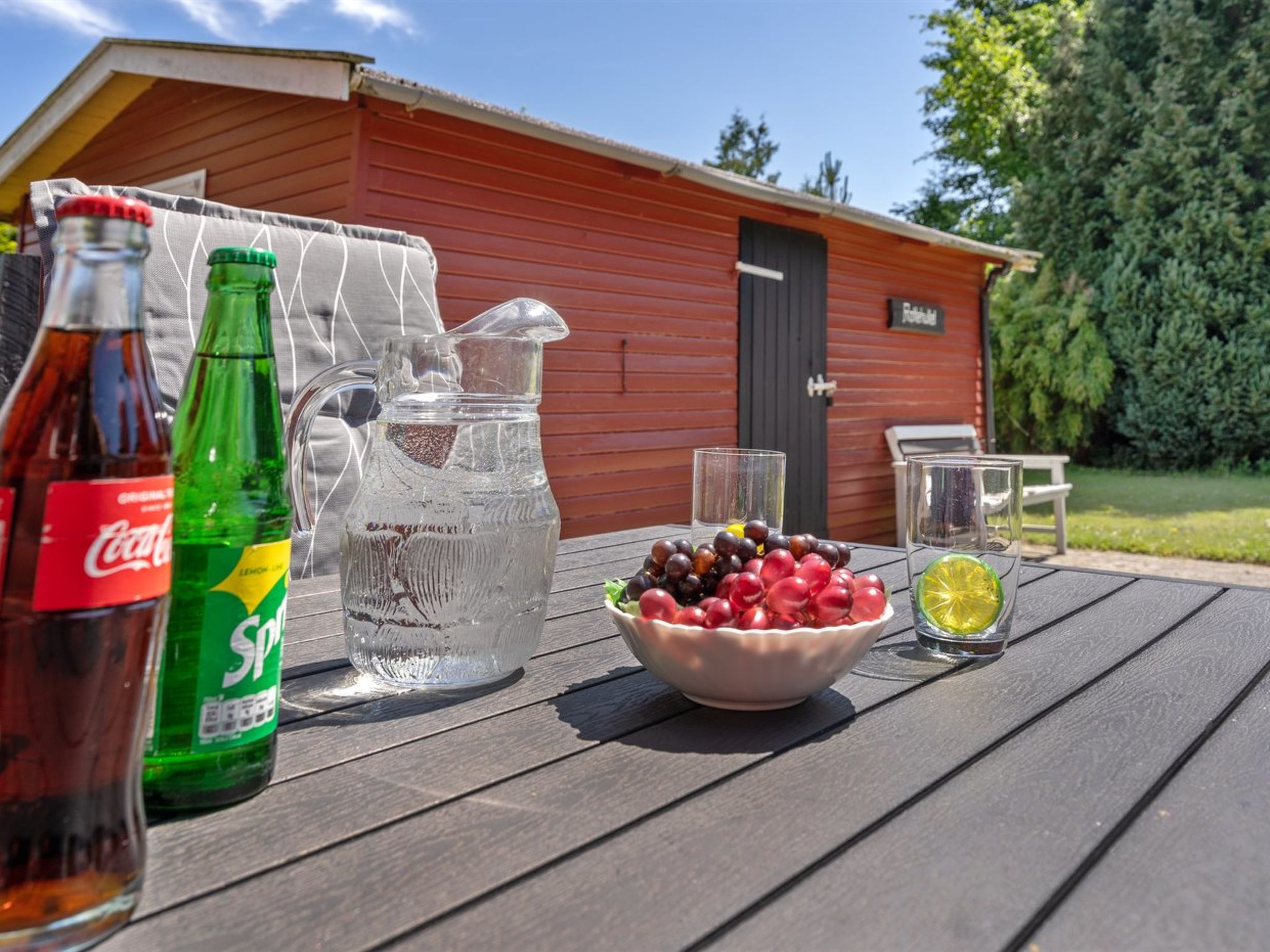 "Hege" - 450m from the sea - Buiten
