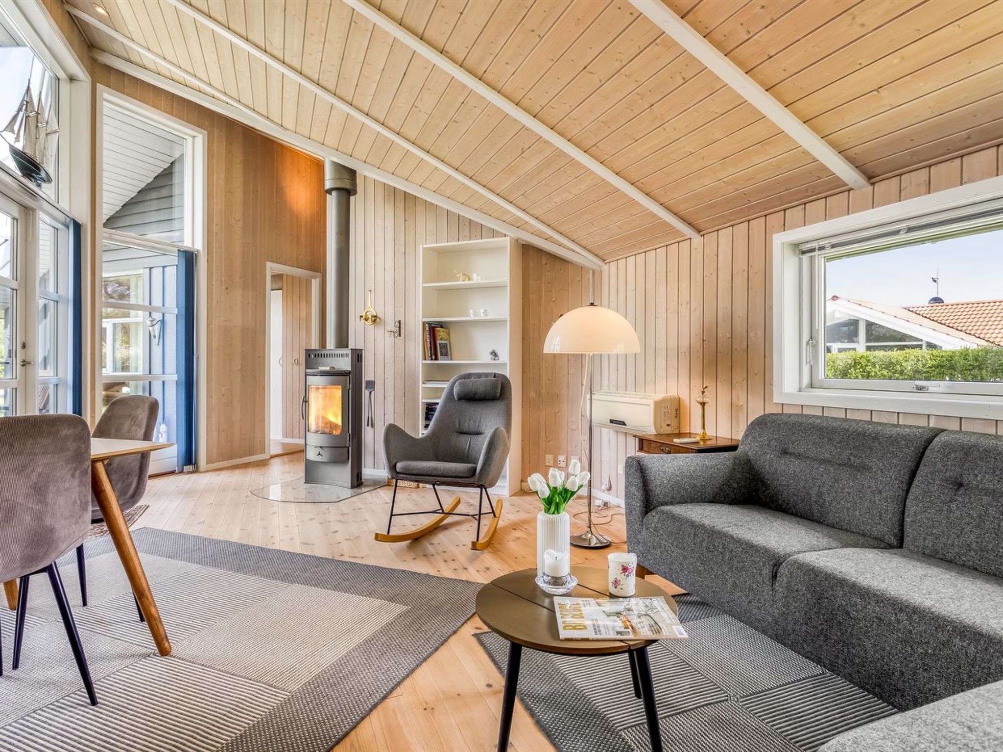 "Winona" - 250m from the sea-Inside
