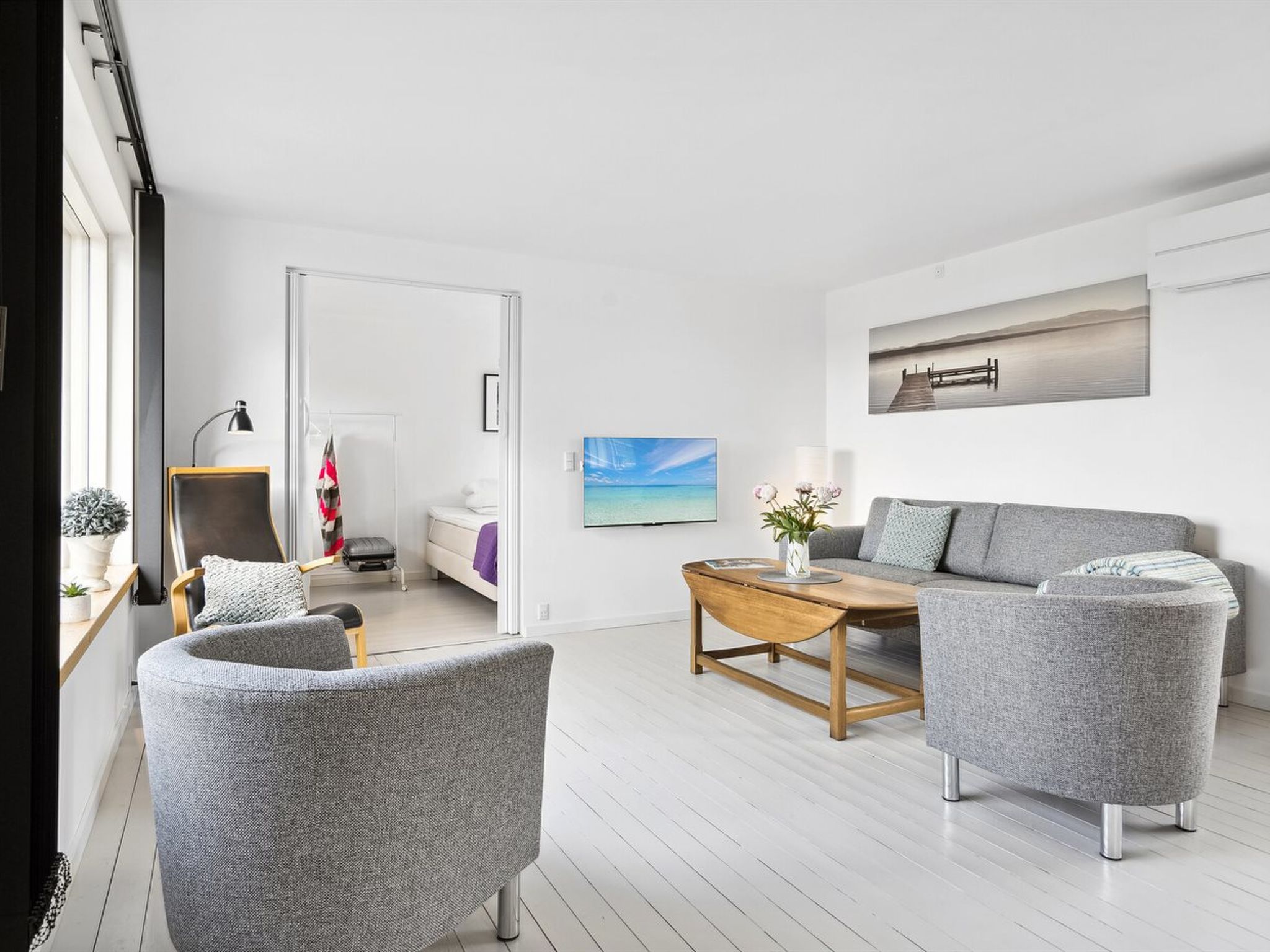 "Henric" - 500m from the sea-Binnen