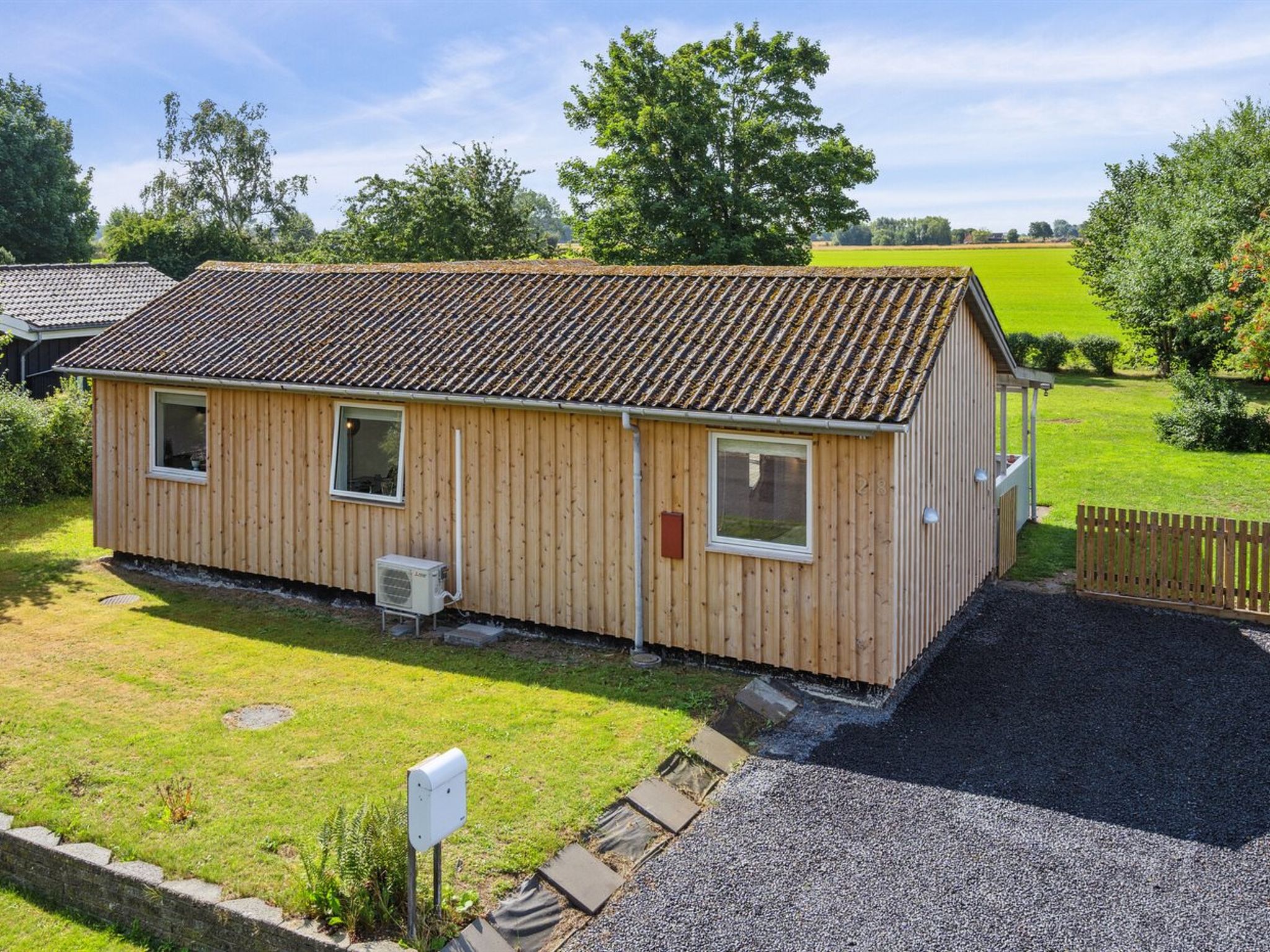 "Henric" - 500m from the sea - Buiten