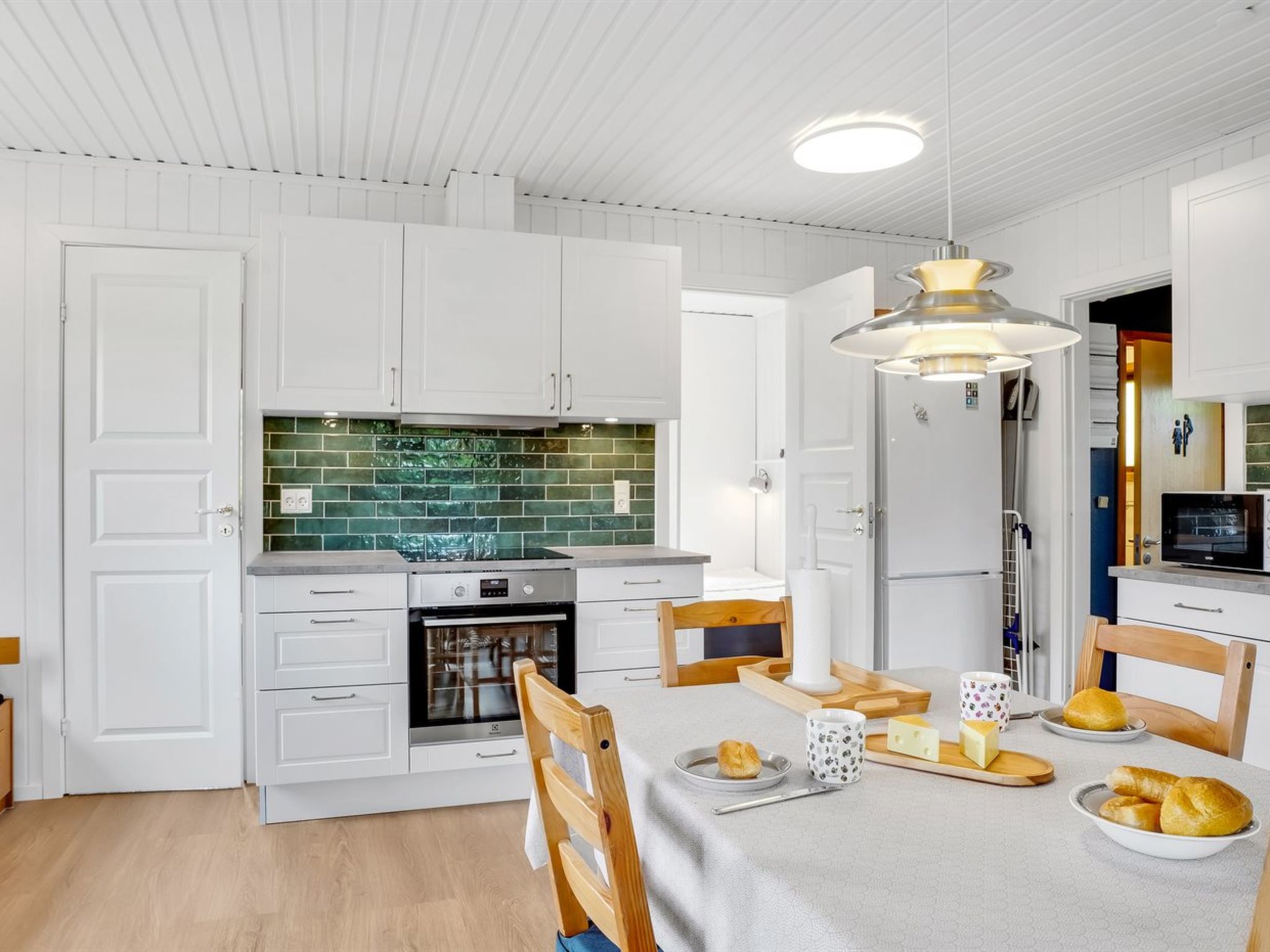 "Fulk" - 150m from the sea