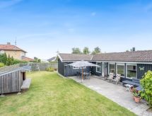 Licht vakantiehuis Tenho op 150 meter van de zee in Strøby - thumbnail 1