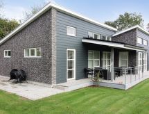 Ruime vakantiewoning voor 10 personen op 200 meter van zee in Rødvig Stevns - thumbnail 1