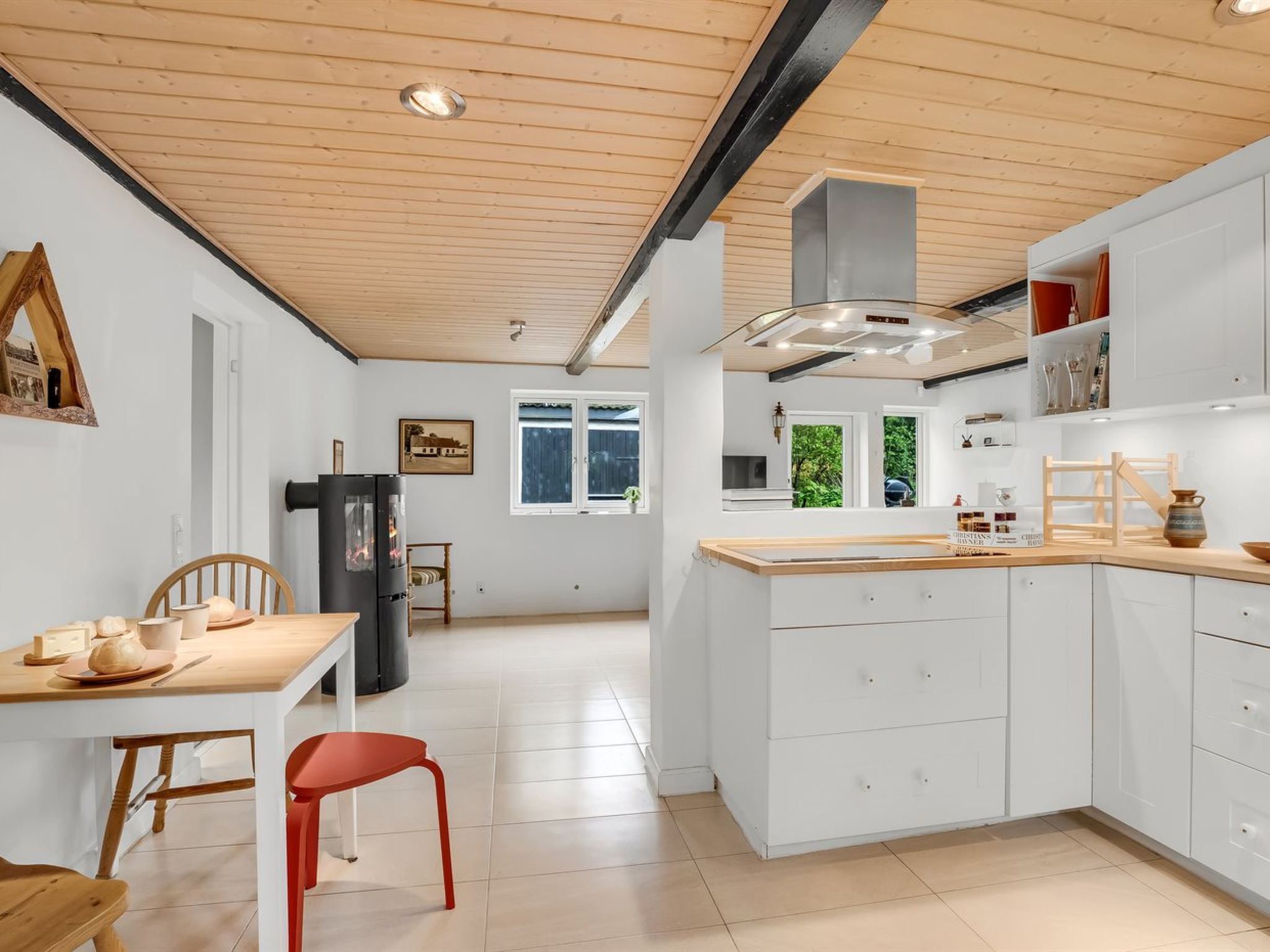 "Onida" - 5.5km from the sea-Binnen
