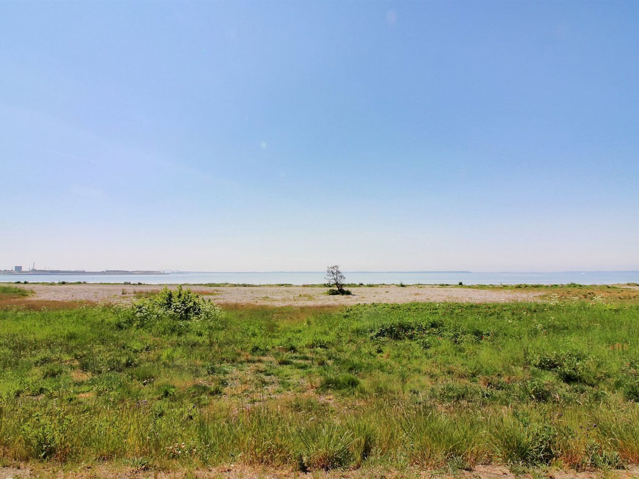"Enrik" - 123m from the sea - Draußen