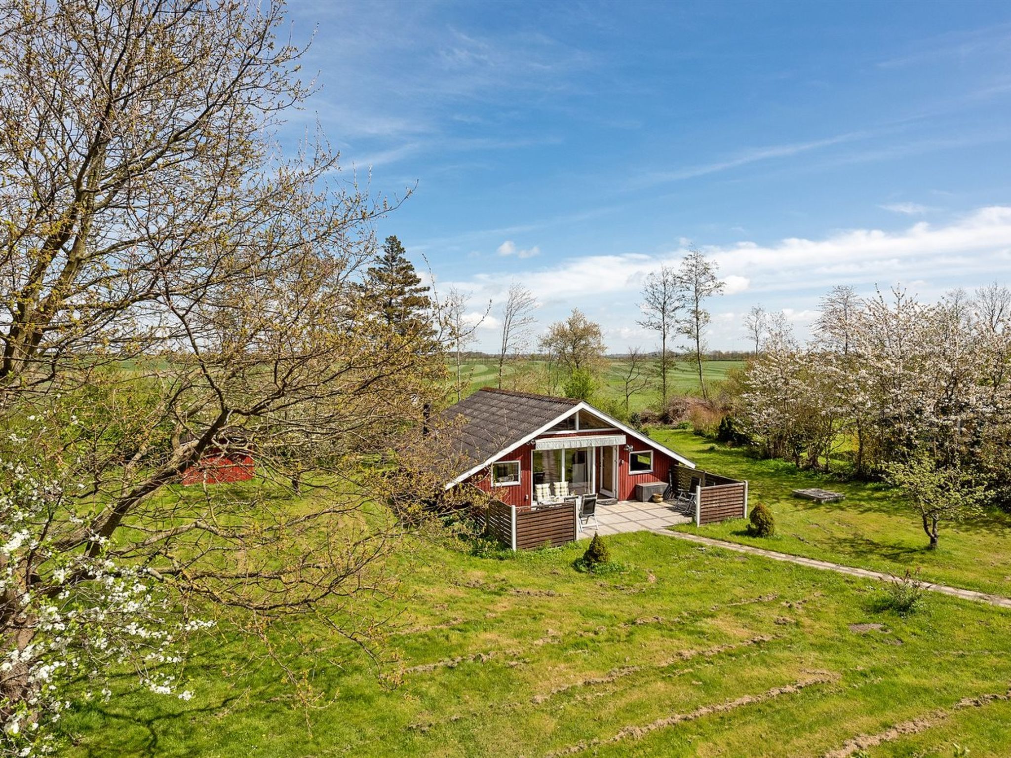 "Henna" - 550m to the fjord - Buiten