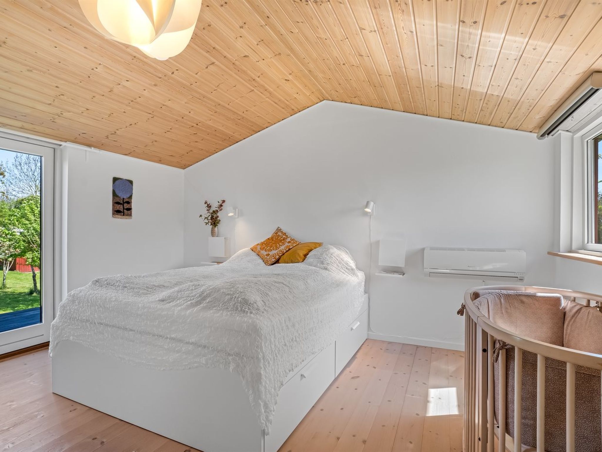 "Oona" - 700m from the sea - Binnen