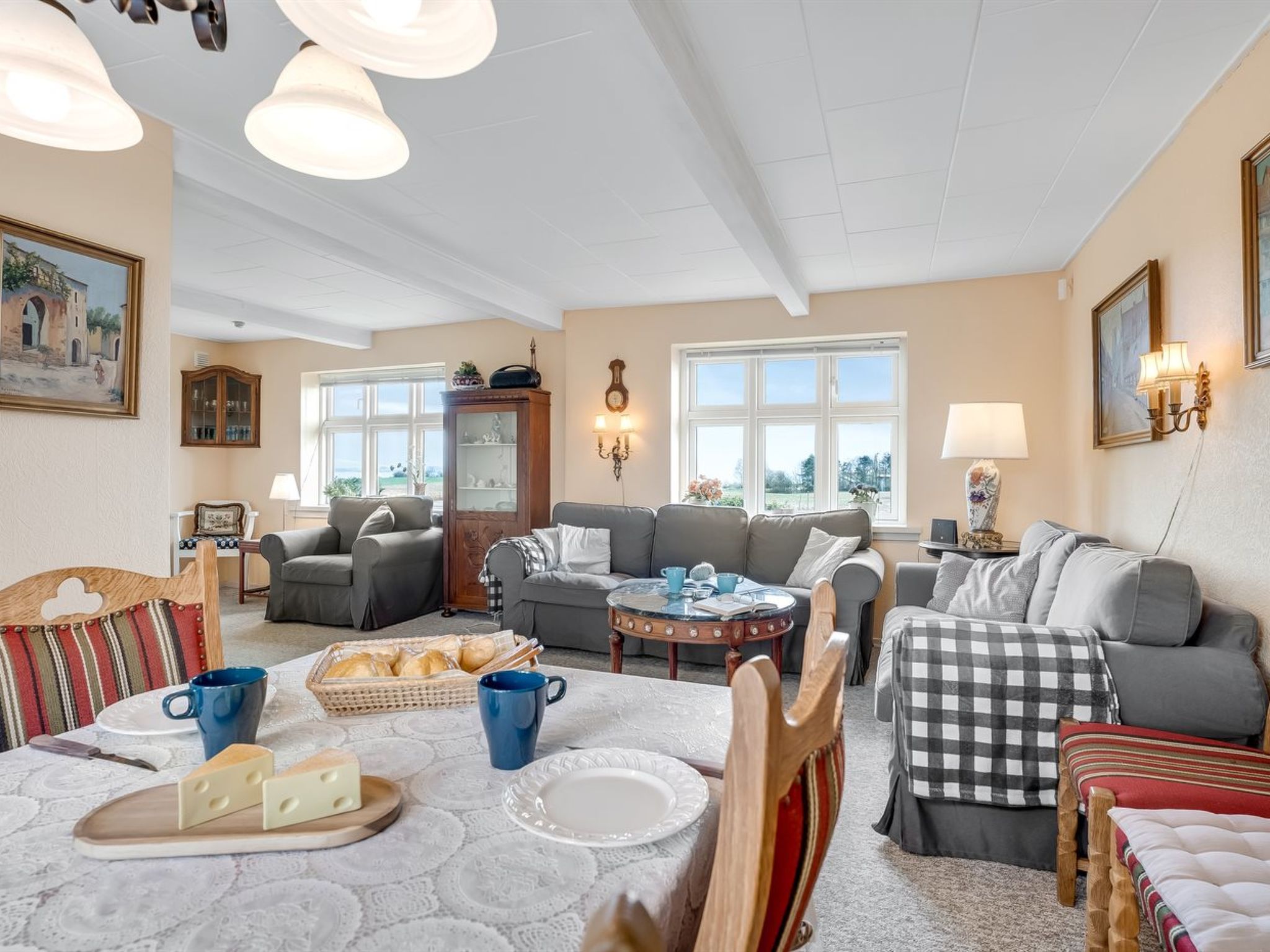 "Albertine" - 600m from the sea - Drinnen
