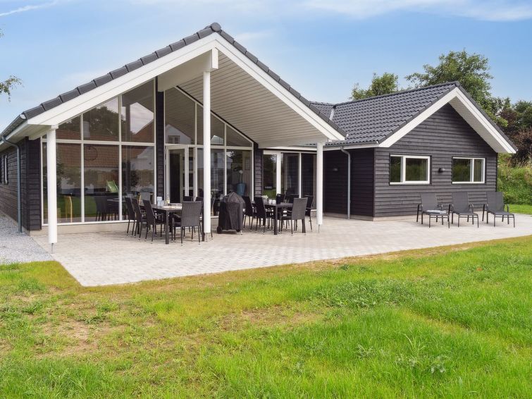Image blog A Guide to Shopping in Stege, , Denmark: Boutiques and Markets