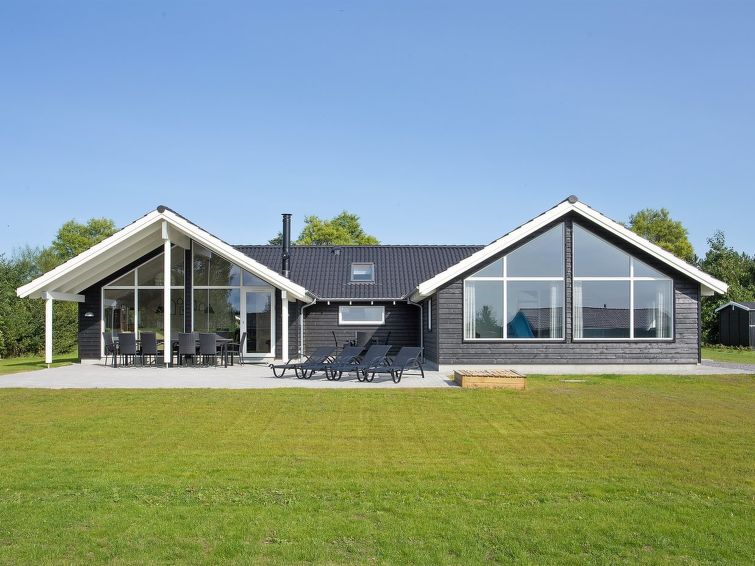 Vacation home Adelmine