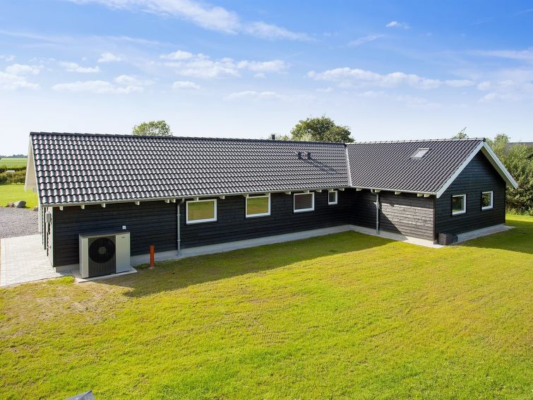 Vacation home Adelmine