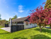 6-persoons vakantiehuis Prohor aan zee in Stege - thumbnail 4