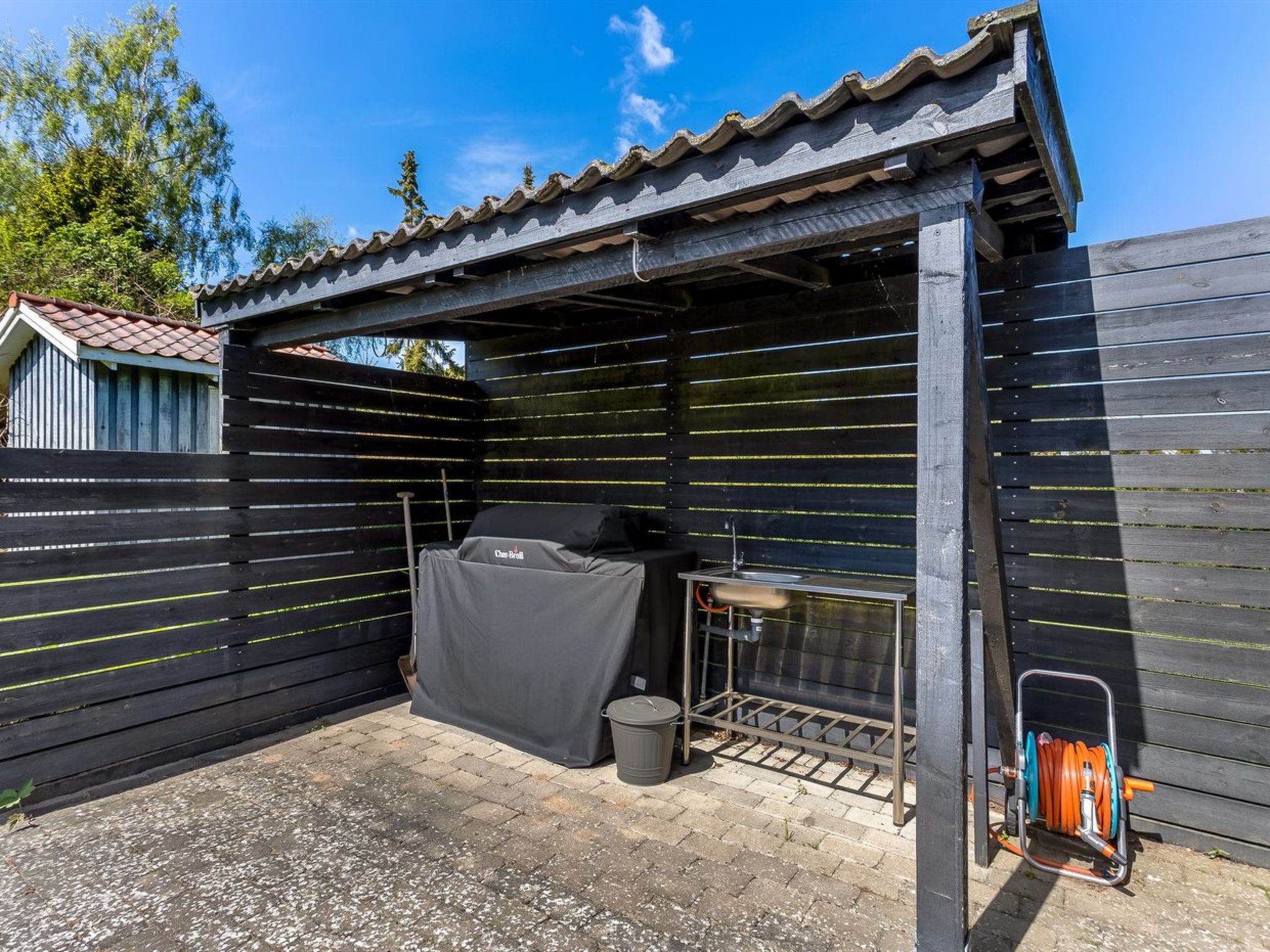 "Prohor" - 150m from the sea - Buiten