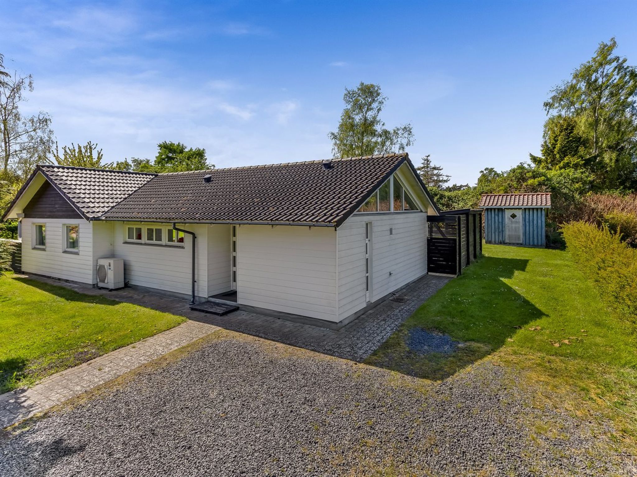 "Prohor" - 150m from the sea - Buiten