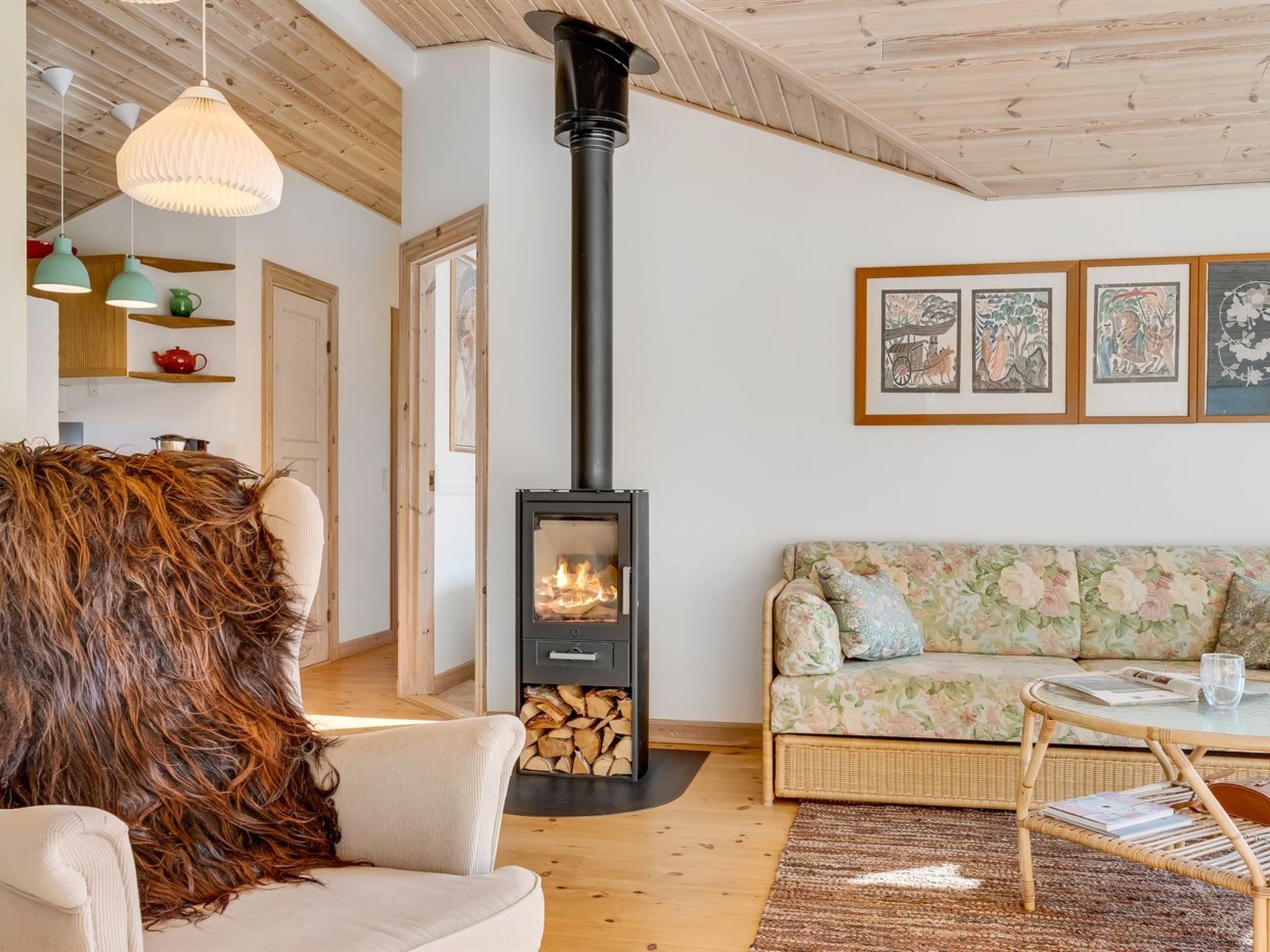 "Svenne" - 600m from the sea - Binnen