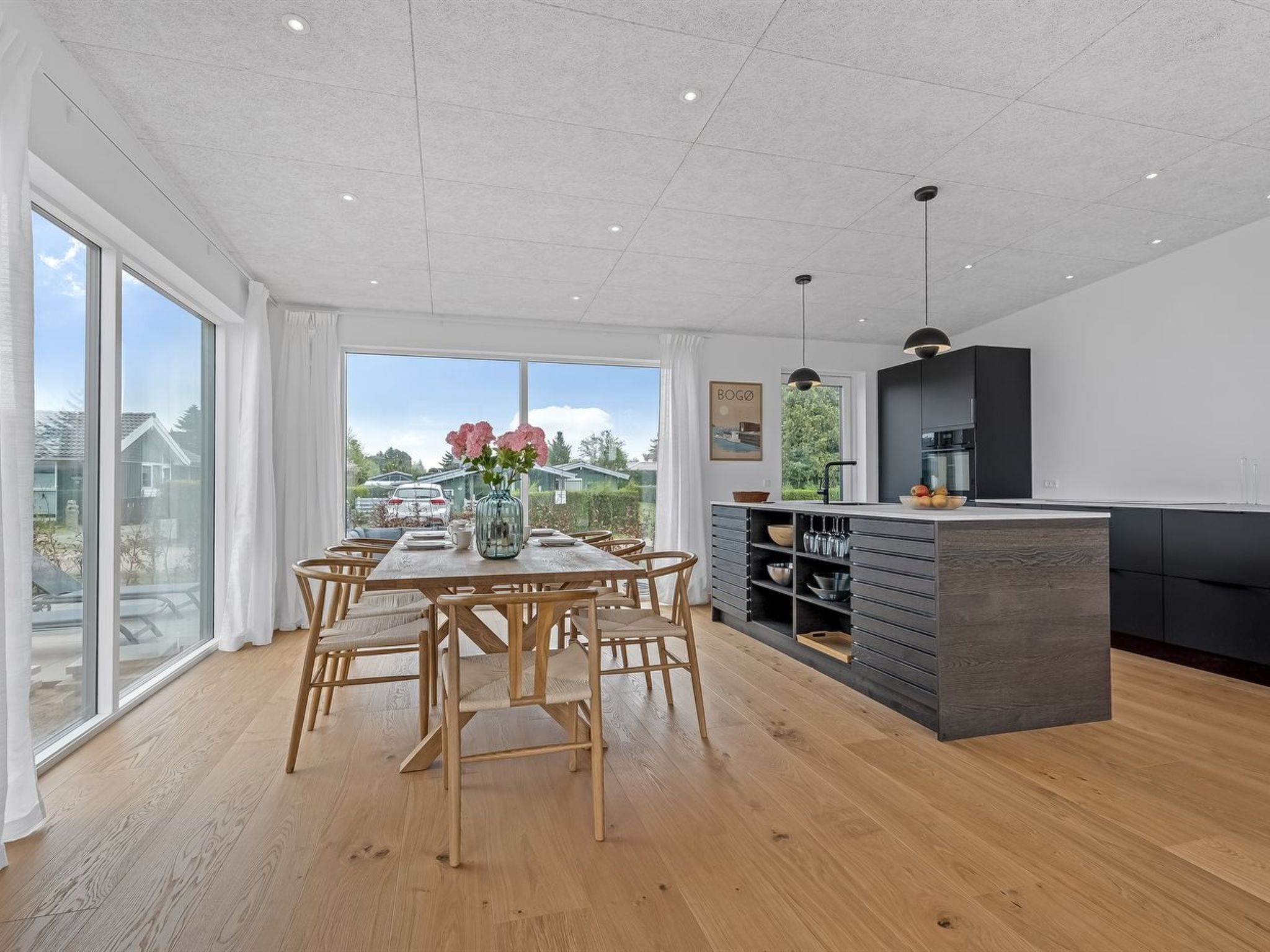 "Milena" - 1.5km from the sea - Binnen