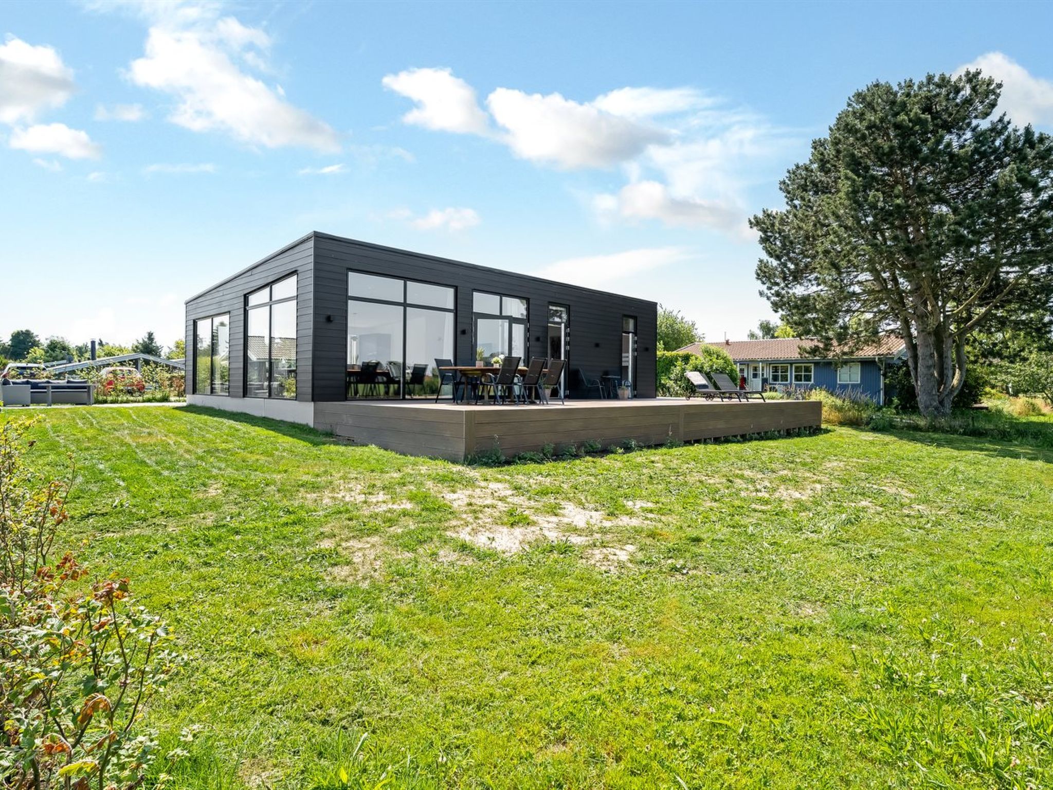 "Milena" - 1.5km from the sea - Buiten