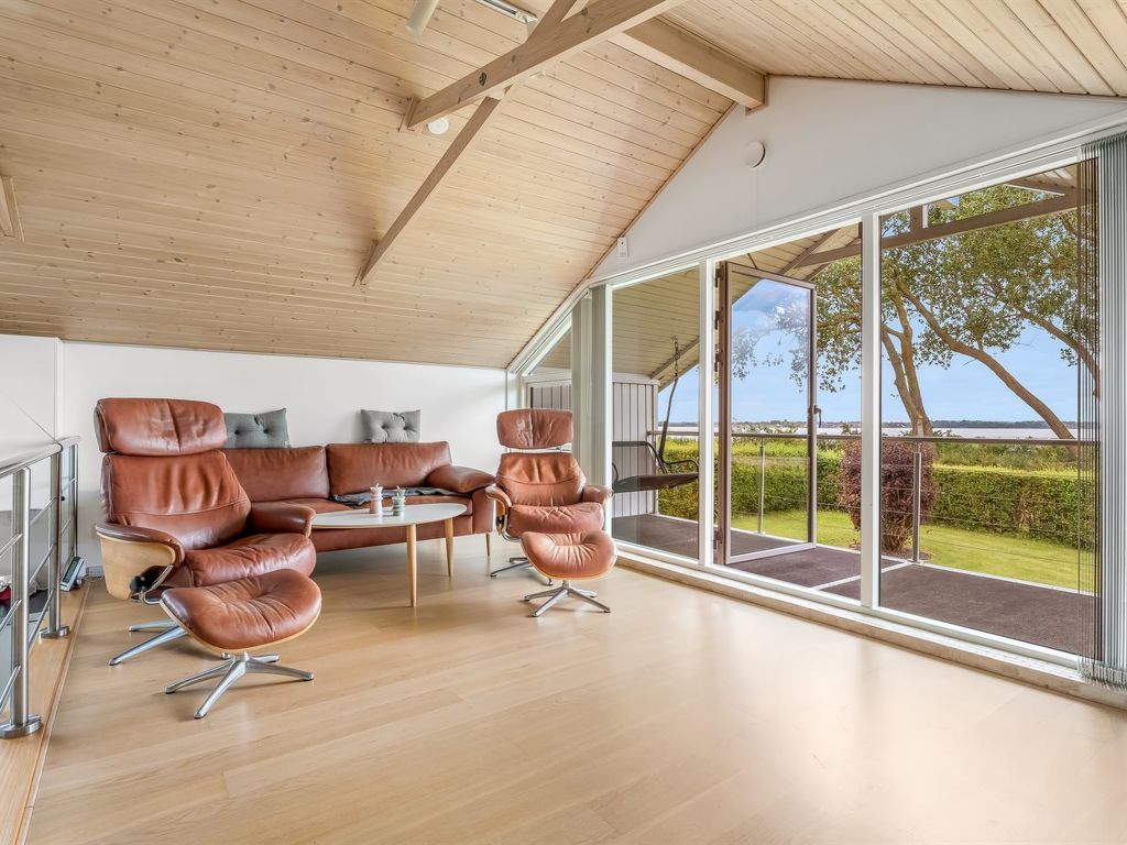 'Panu' - 2.1km from the sea