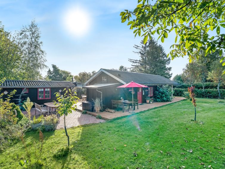Op 400 m van zee: Sfeervol vakantiehuis Heraldine in Stubbekøbing in Stubbekøbing