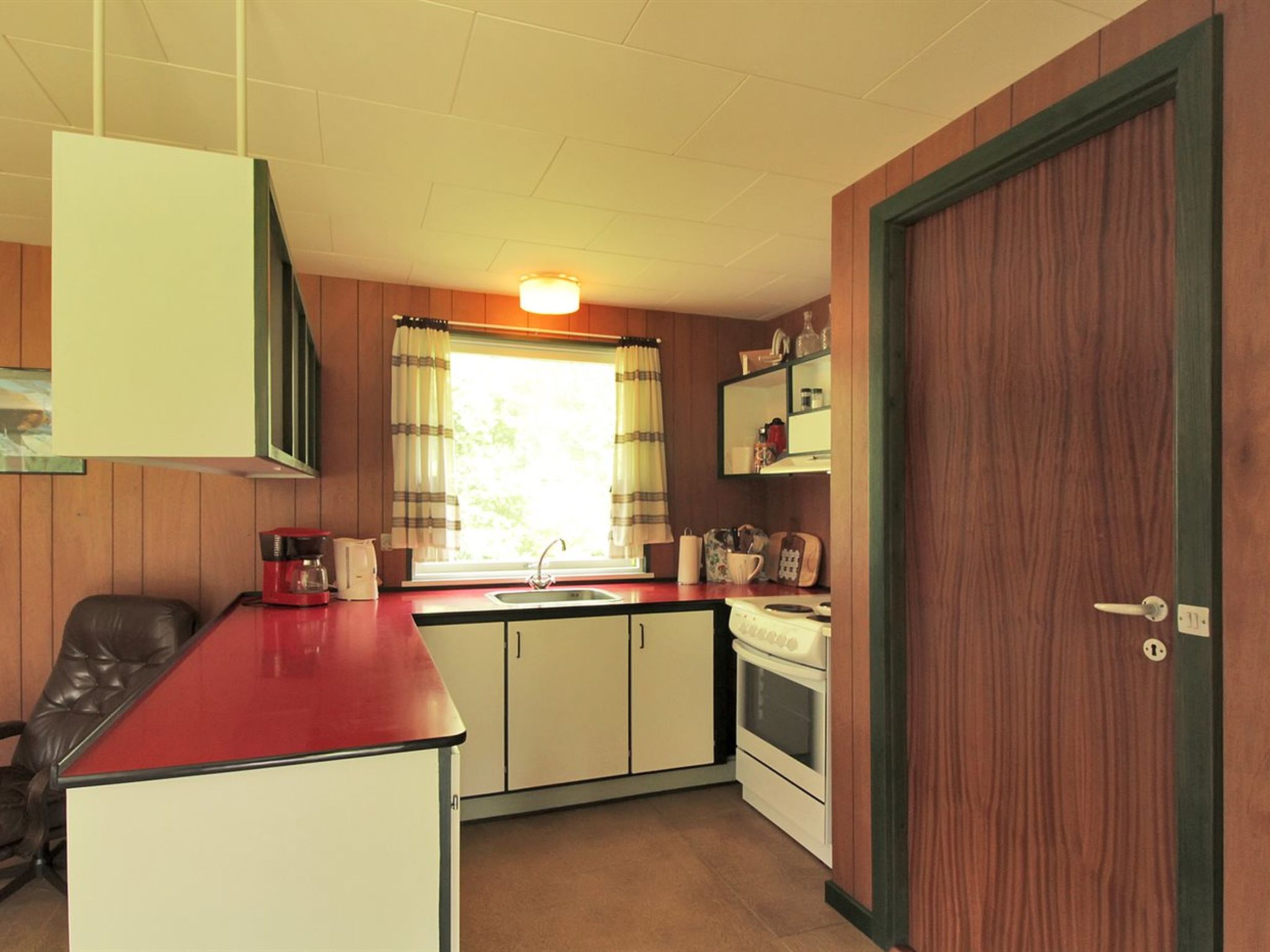 "Bergitte" - 450m from the sea - Binnen
