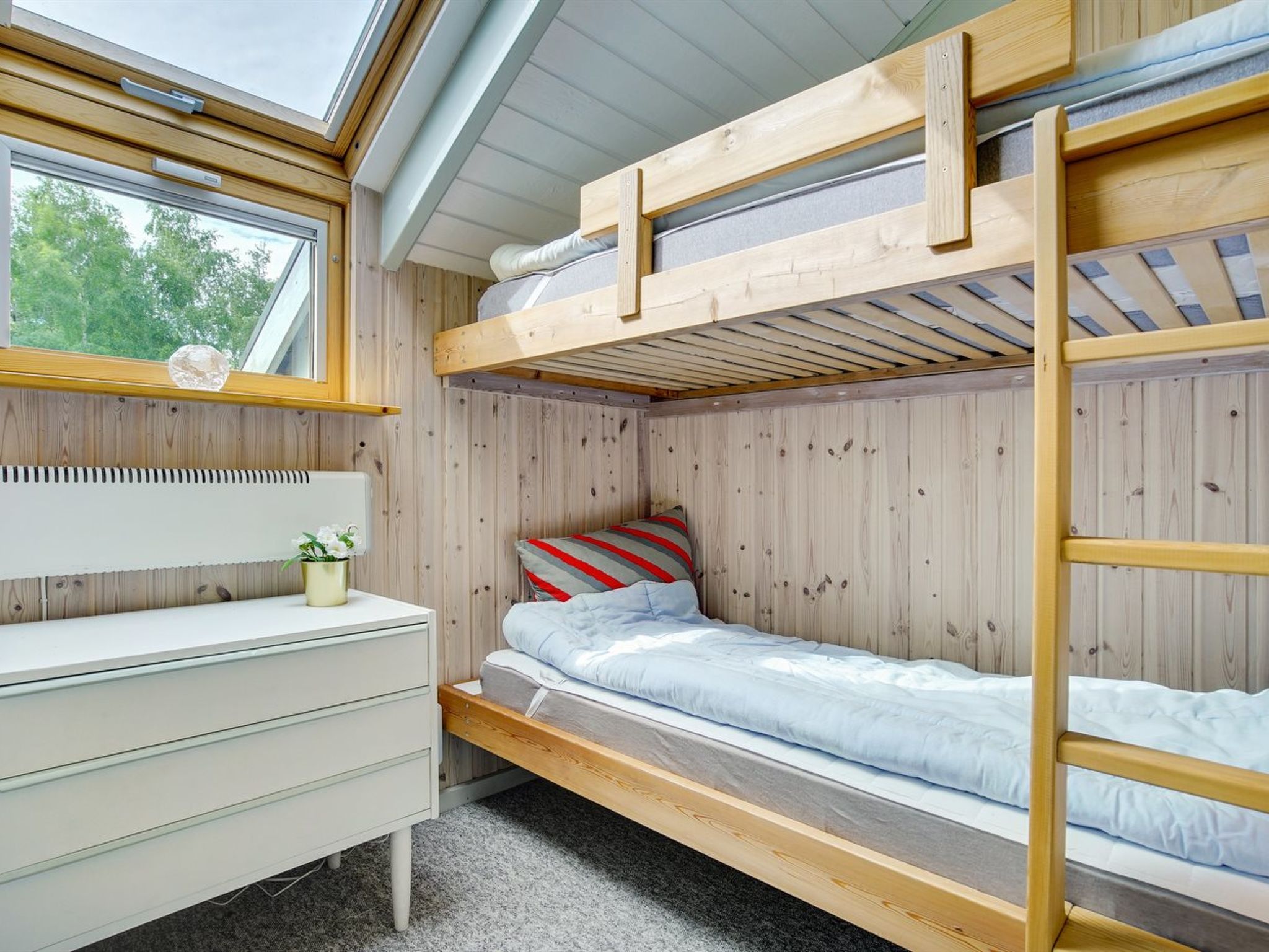 "Nadezda" - 450m from the sea-Binnen