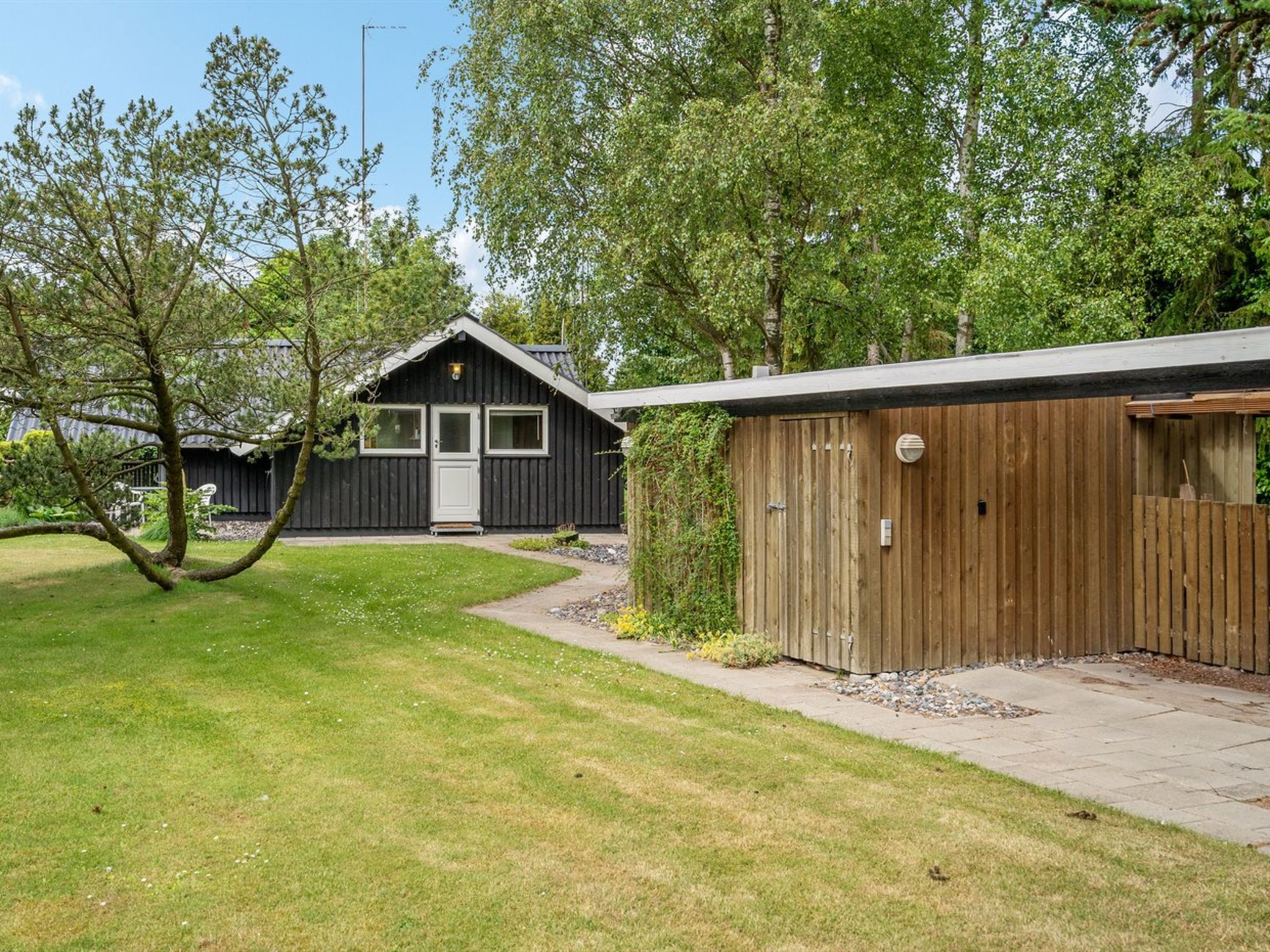 "Nadezda" - 450m from the sea-Buiten