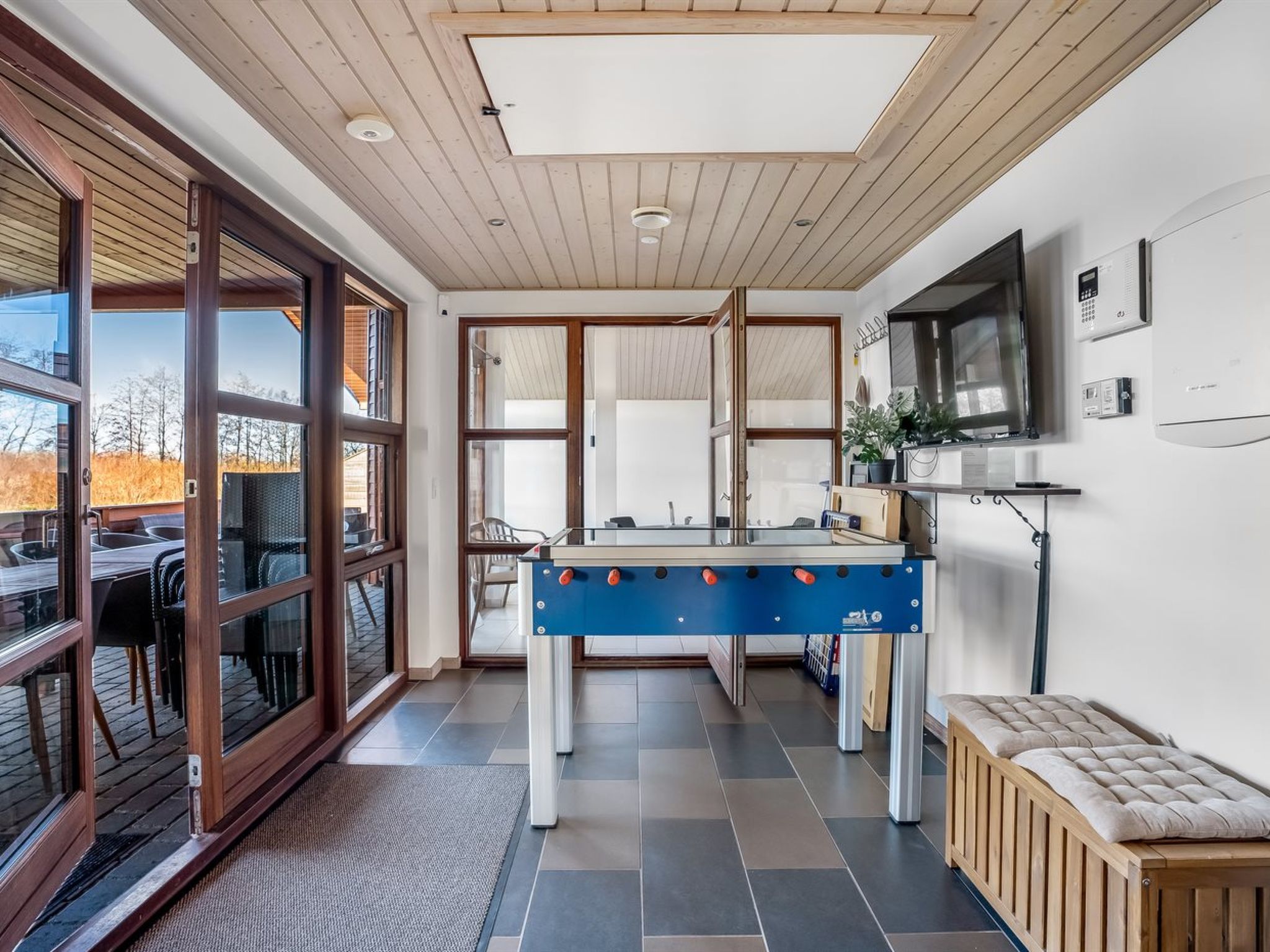 "Niela" - 800m from the sea - Drinnen