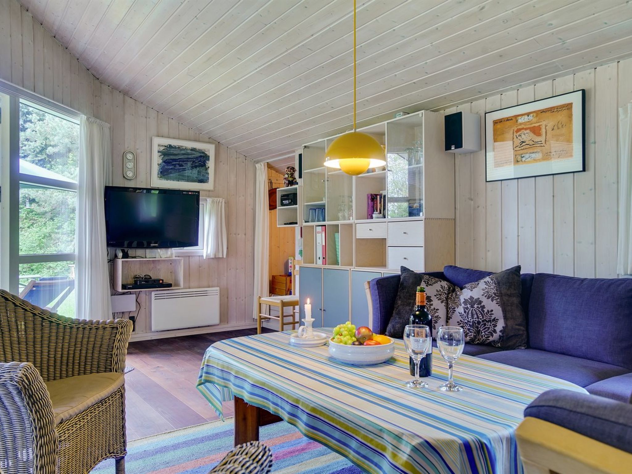 "Loreia" - 200m from the sea - Binnen