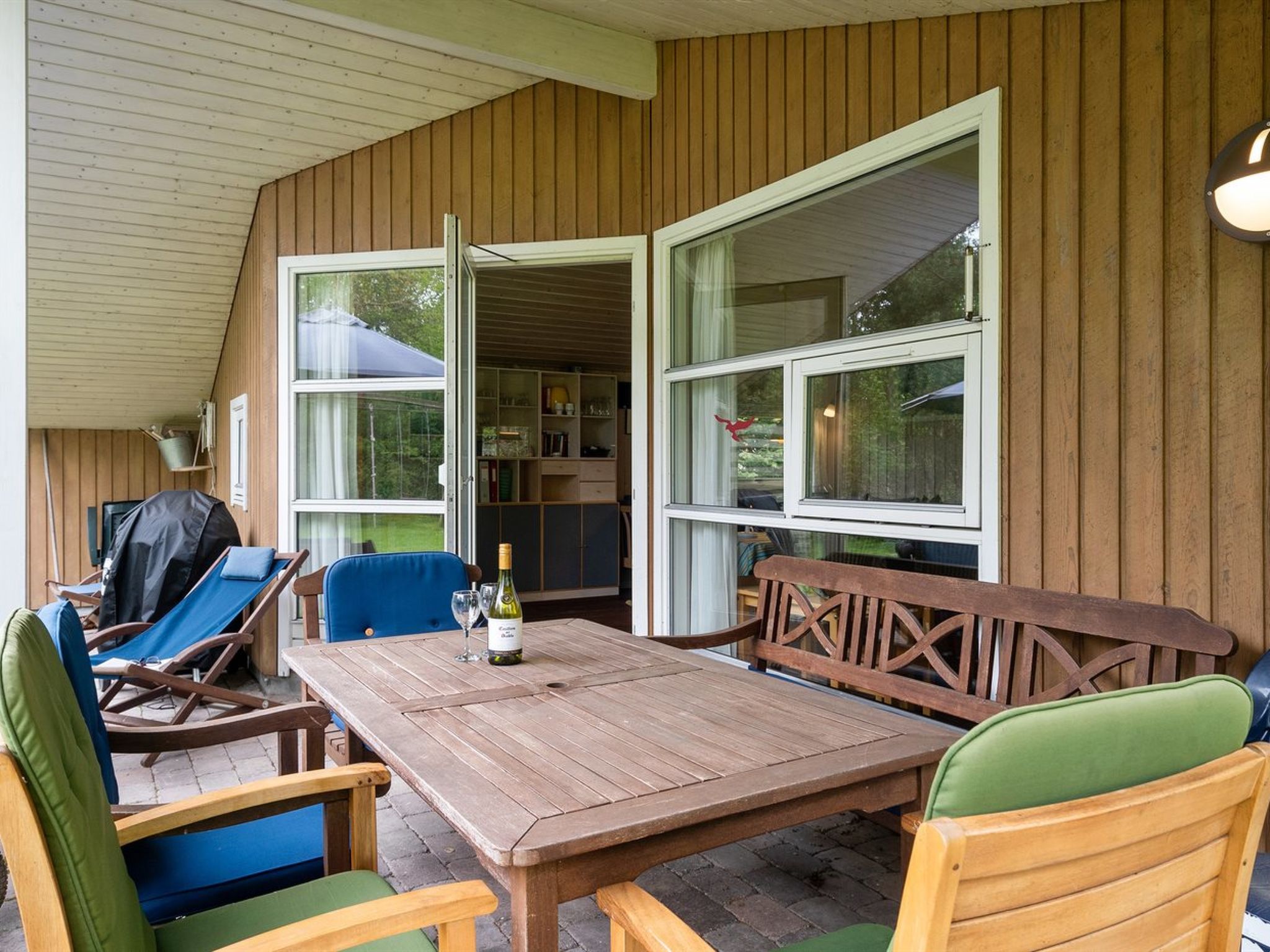 "Loreia" - 200m from the sea-Buiten