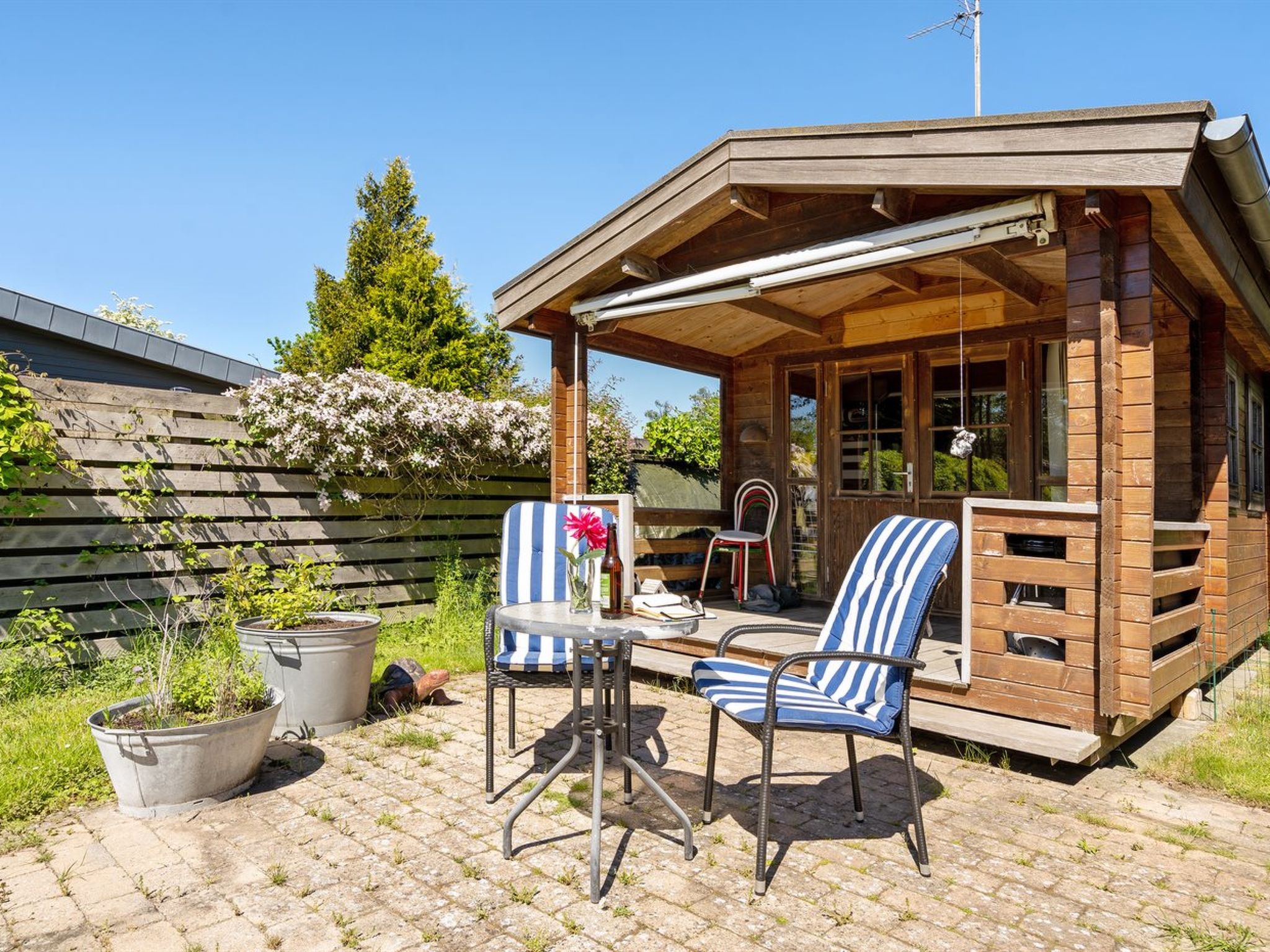 "Agda" - 100m from the sea-Outside