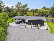 Ruim vakantiehuis Merilin op 300 meter van de Oostzee in Idestrup - thumbnail 1