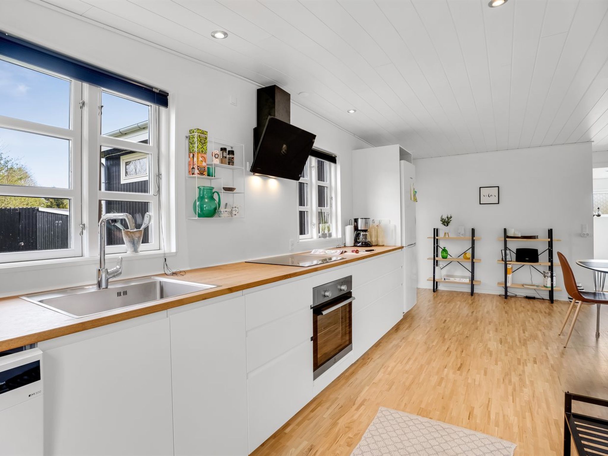"Merilin" - 300m from the sea - Drinnen