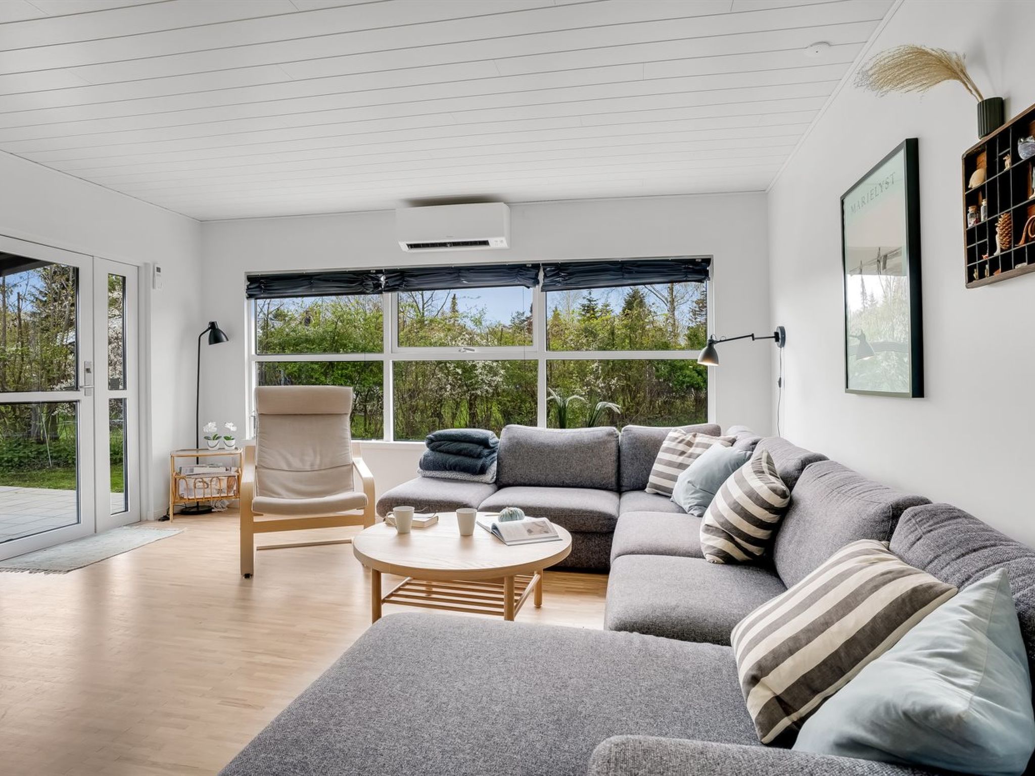 "Merilin" - 300m from the sea-Binnen
