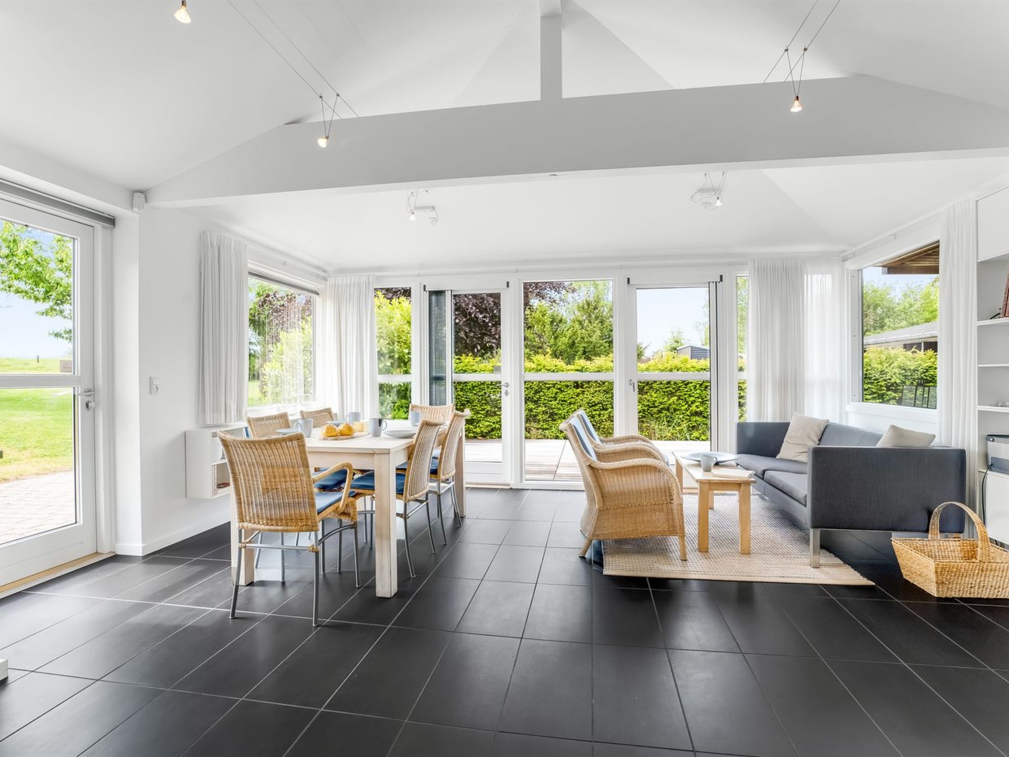 "Rother" - 50m from the sea - Binnen