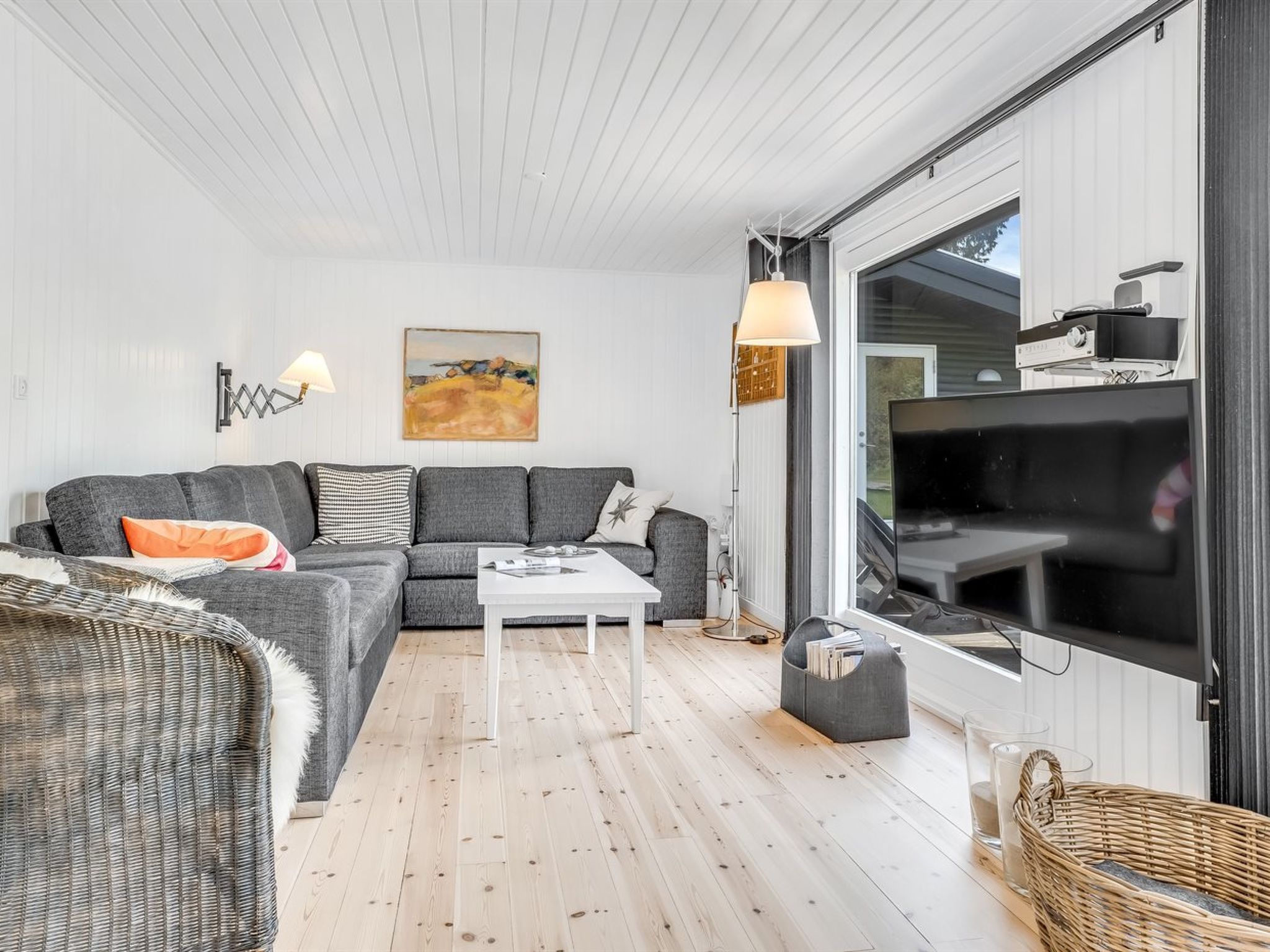 "Jula" - 290m from the sea-Inside