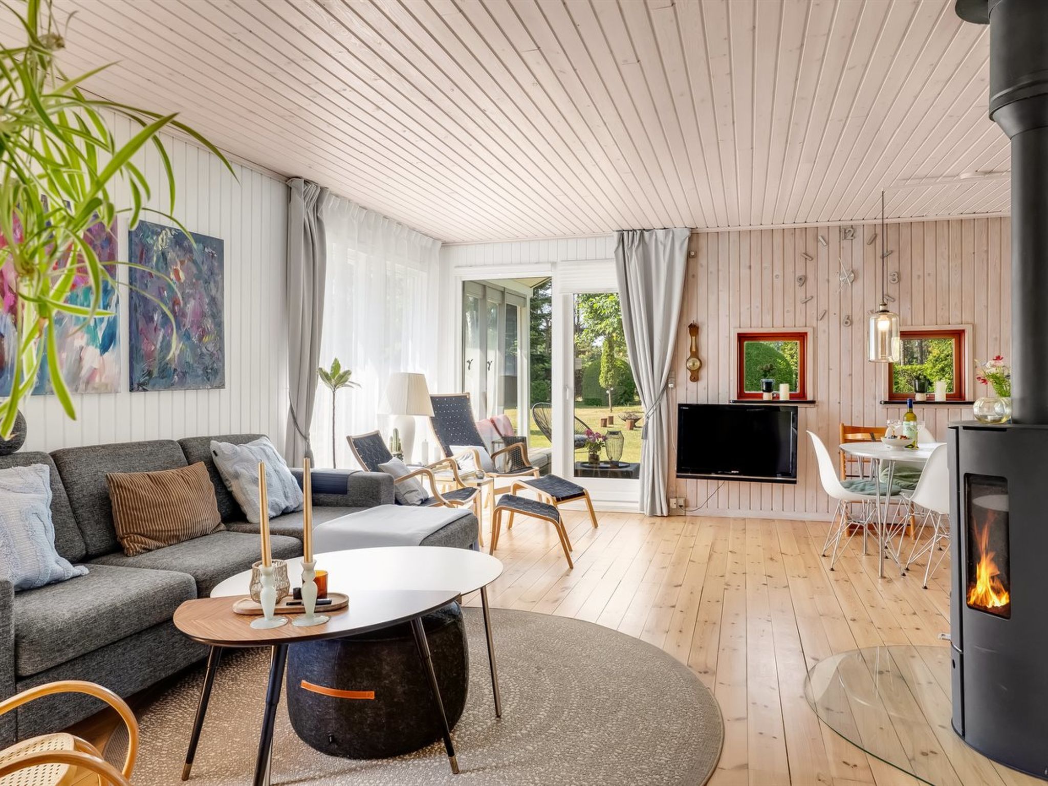 "Soti" - 350m from the sea