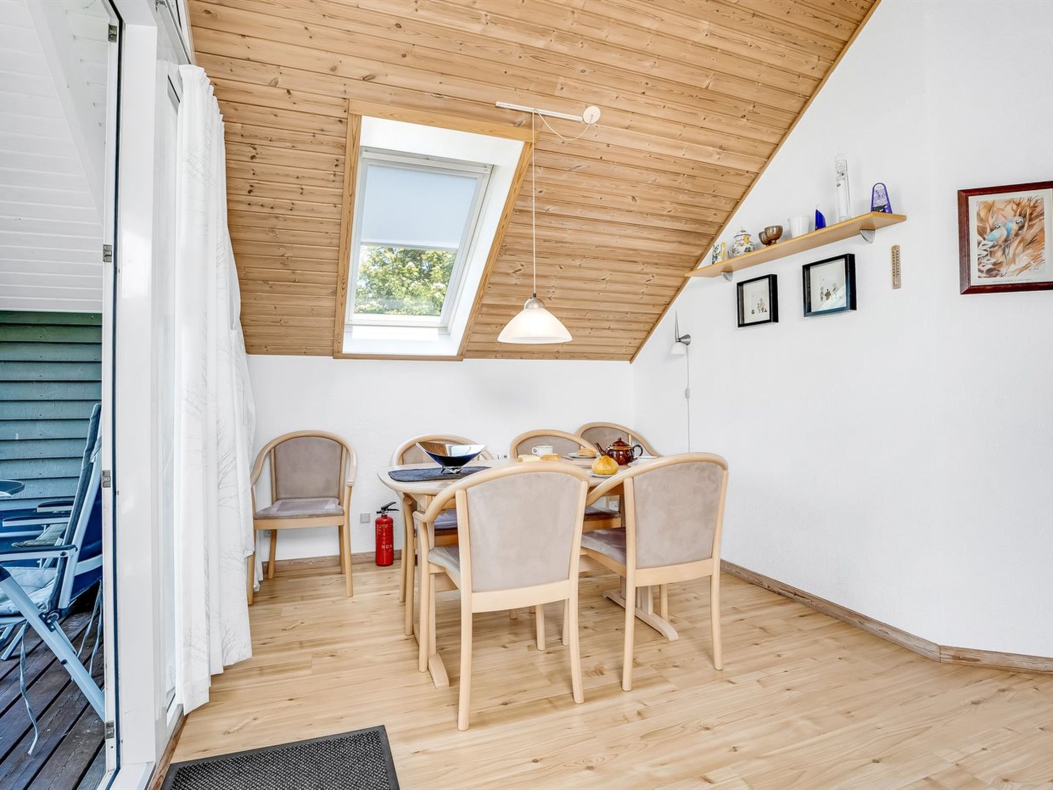 "Tytti" - 300m from the sea - Binnen