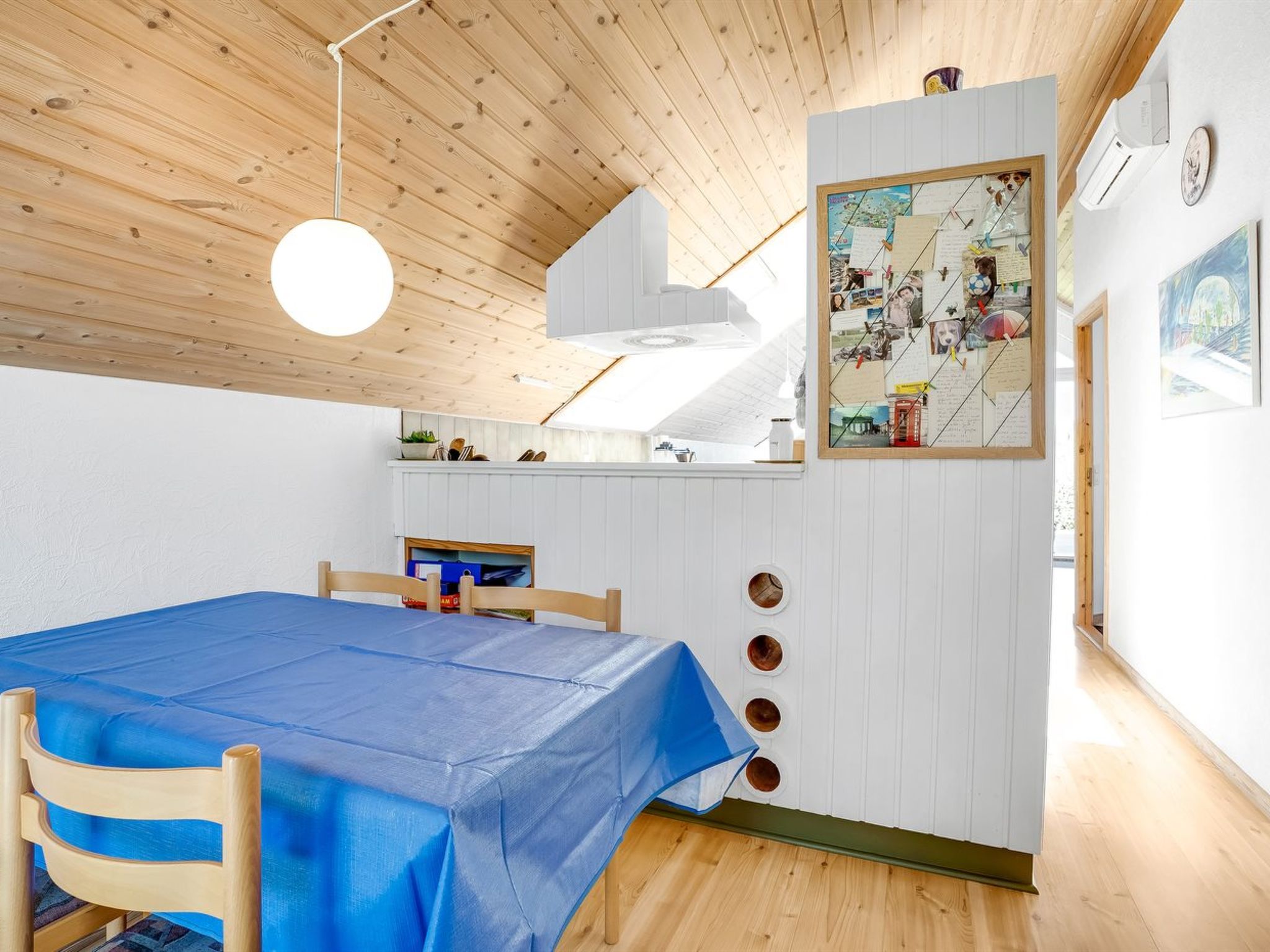 "Tytti" - 300m from the sea - Binnen