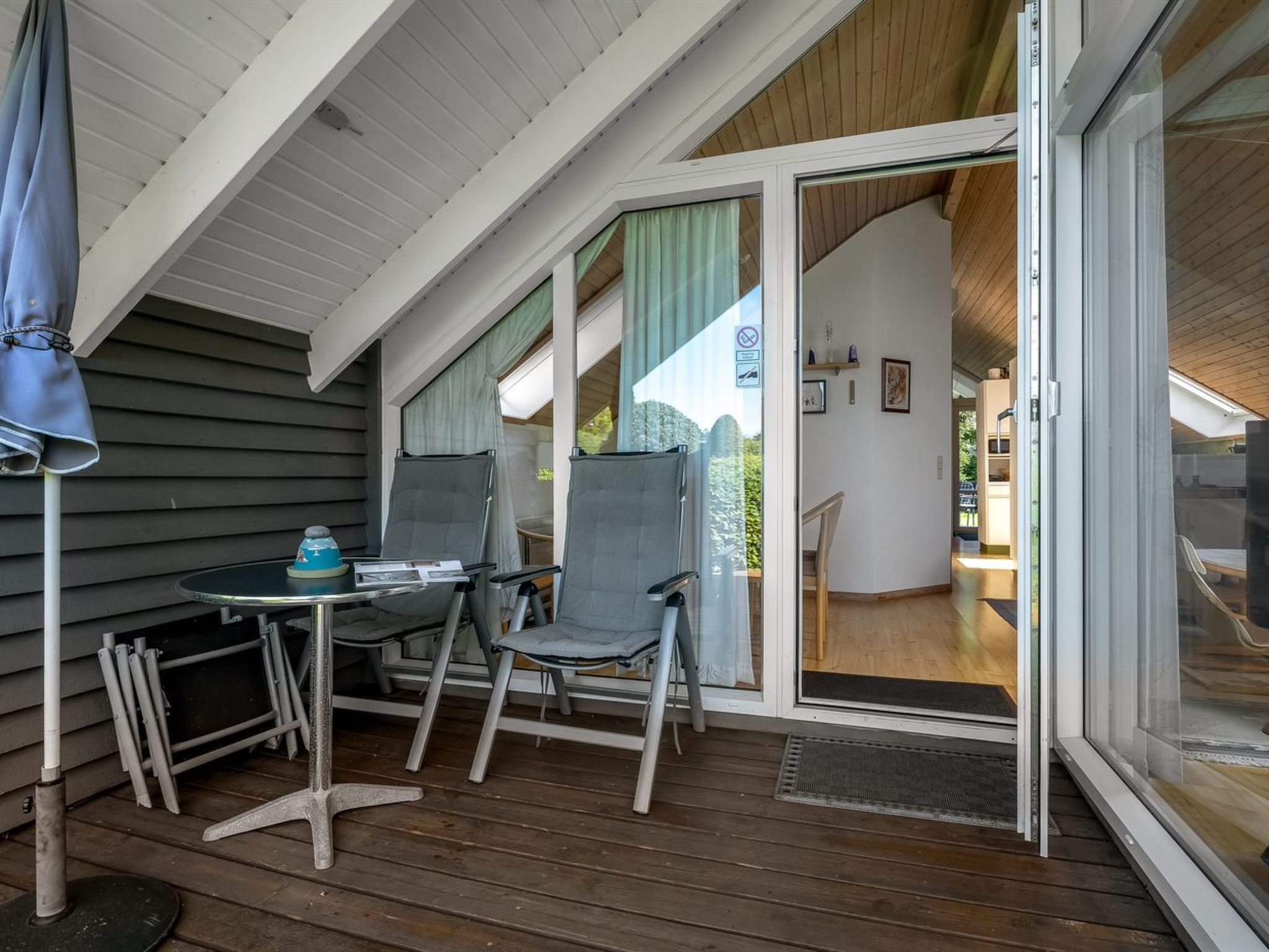 "Tytti" - 300m from the sea - Buiten