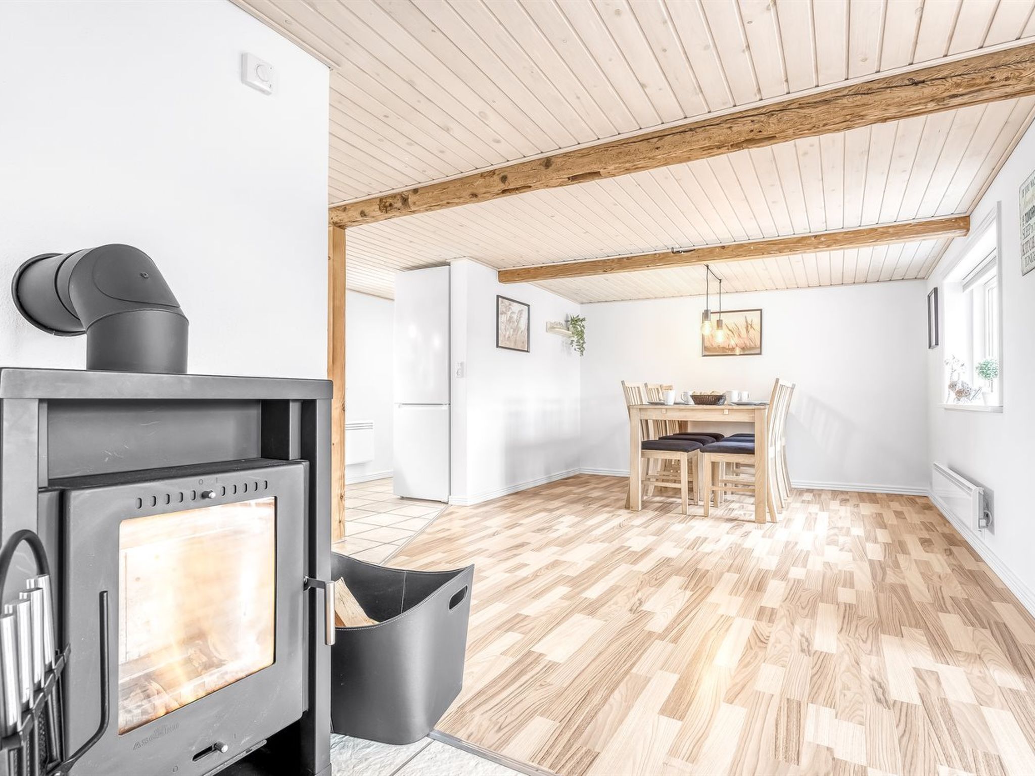 "Anneke" - 1.3km from the sea-Dedans
