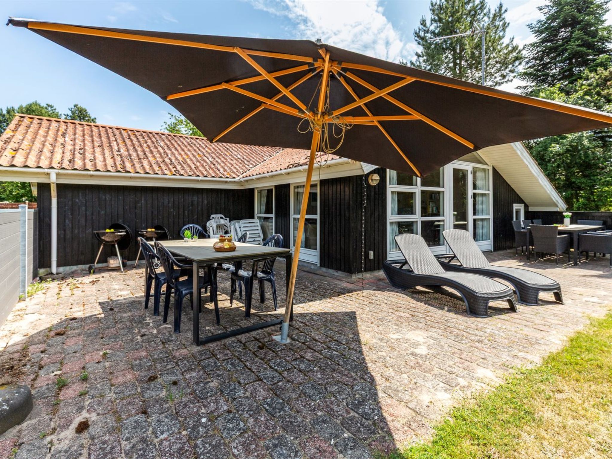 "Ayna" - 50m from the sea-Dehors