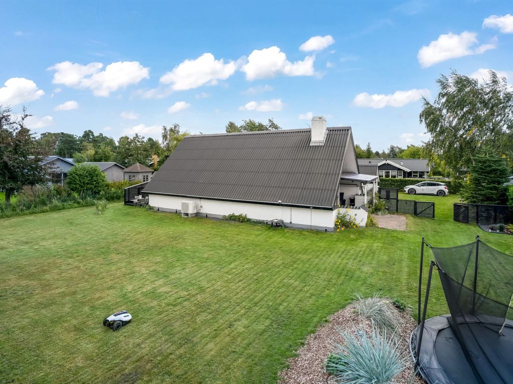 'Milutin' - 650m from the sea