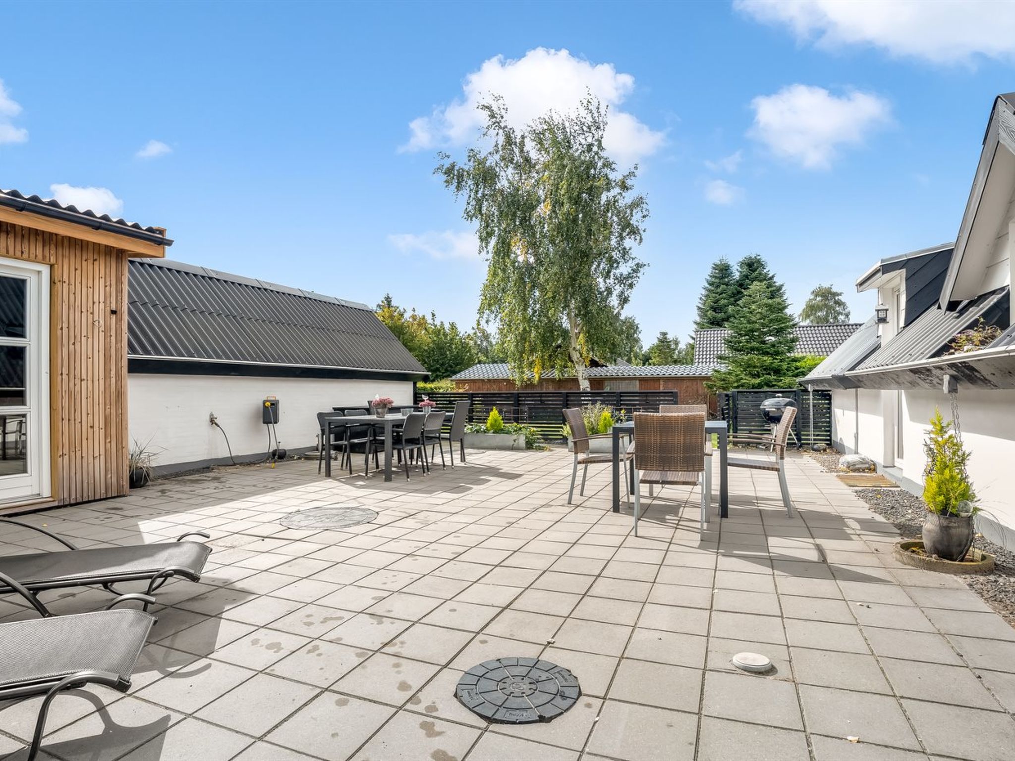 "Milutin" - 650m from the sea-Buiten