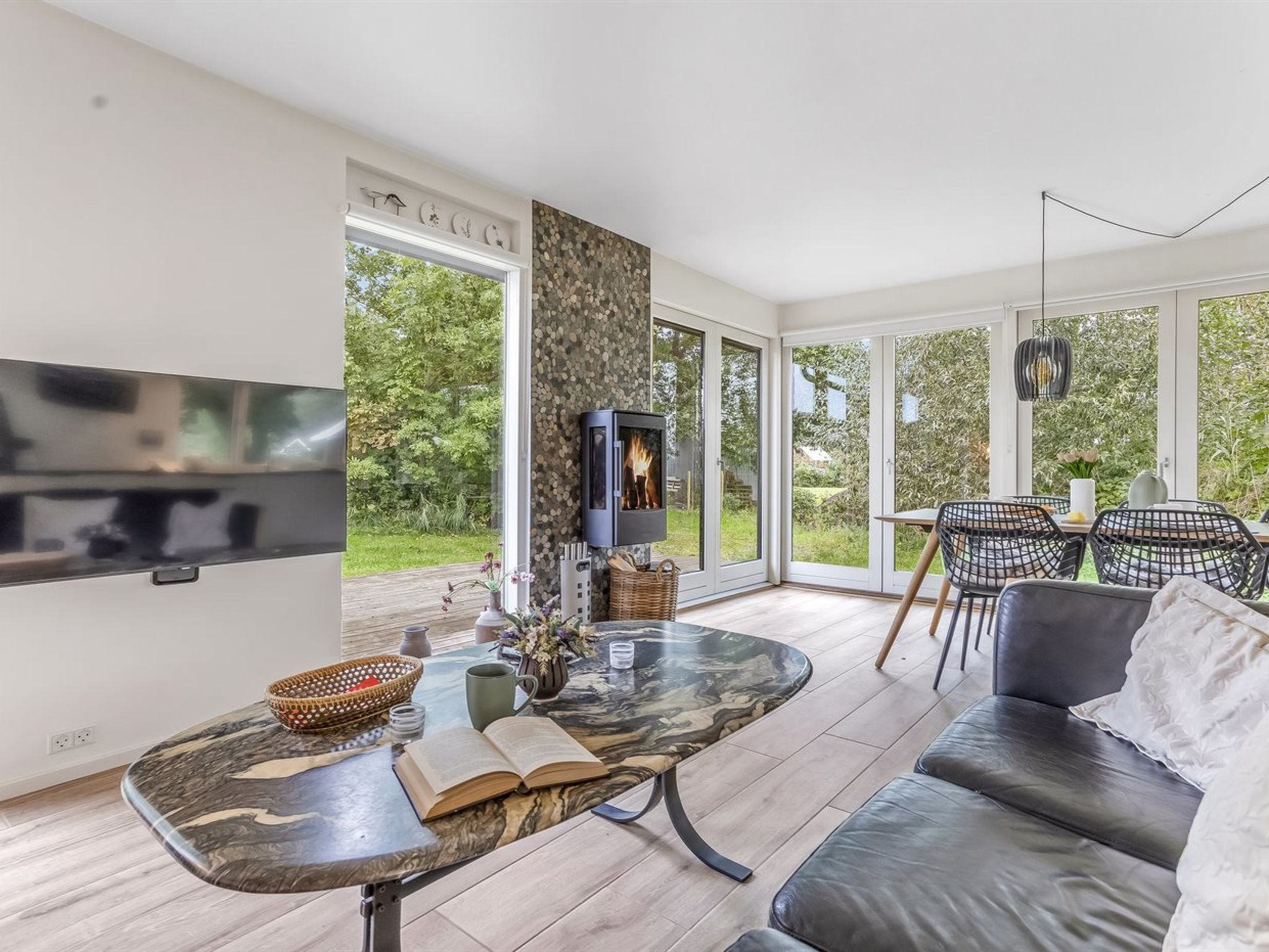 "Litle" - 30m from the sea-Inside