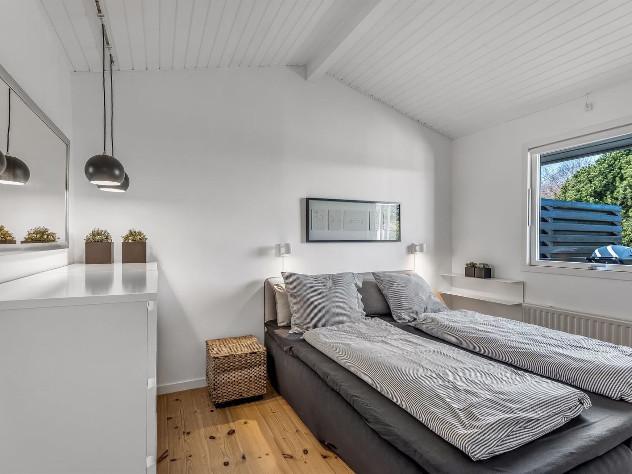 "Allaine" - 500m from the sea - Drinnen