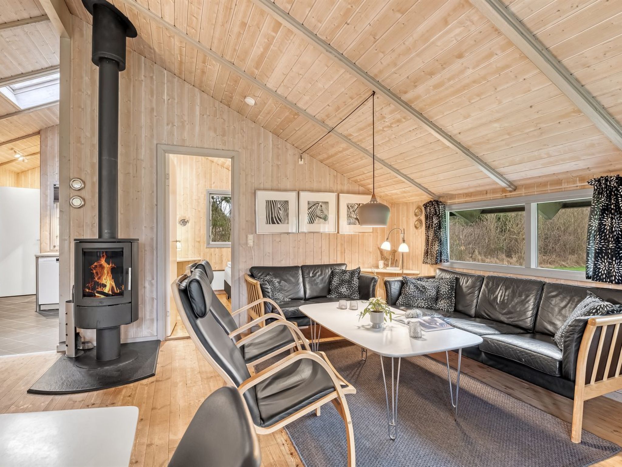 "Hithin" - 800m from the sea