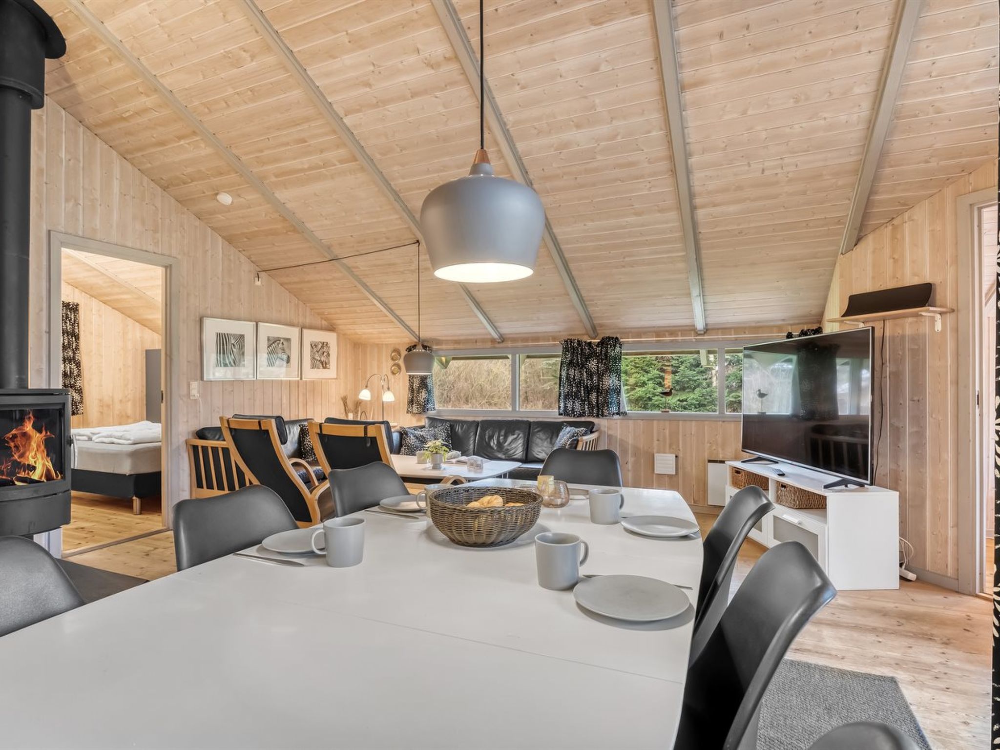 "Hithin" - 800m from the sea - Binnen