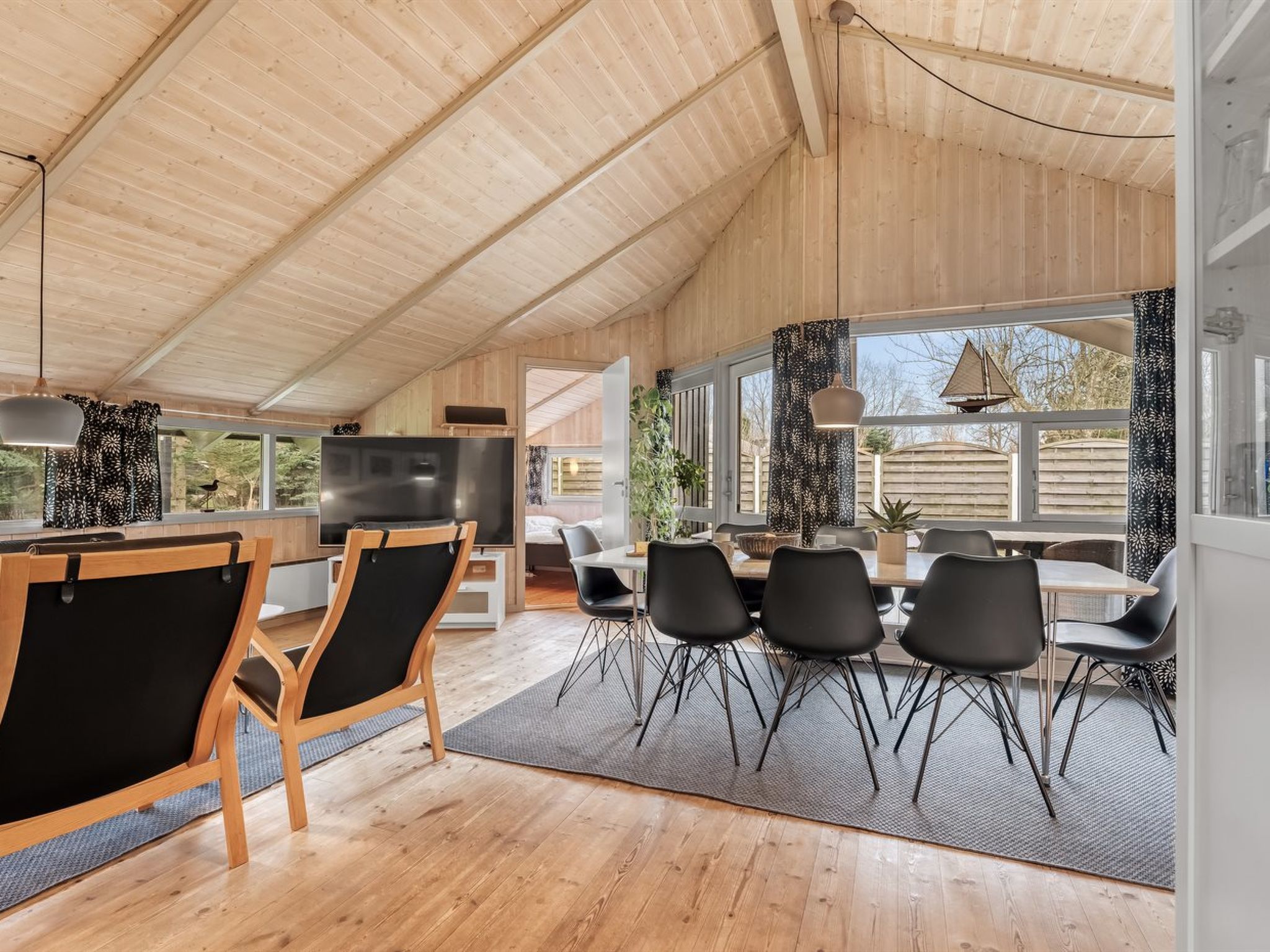 "Hithin" - 800m from the sea - Binnen