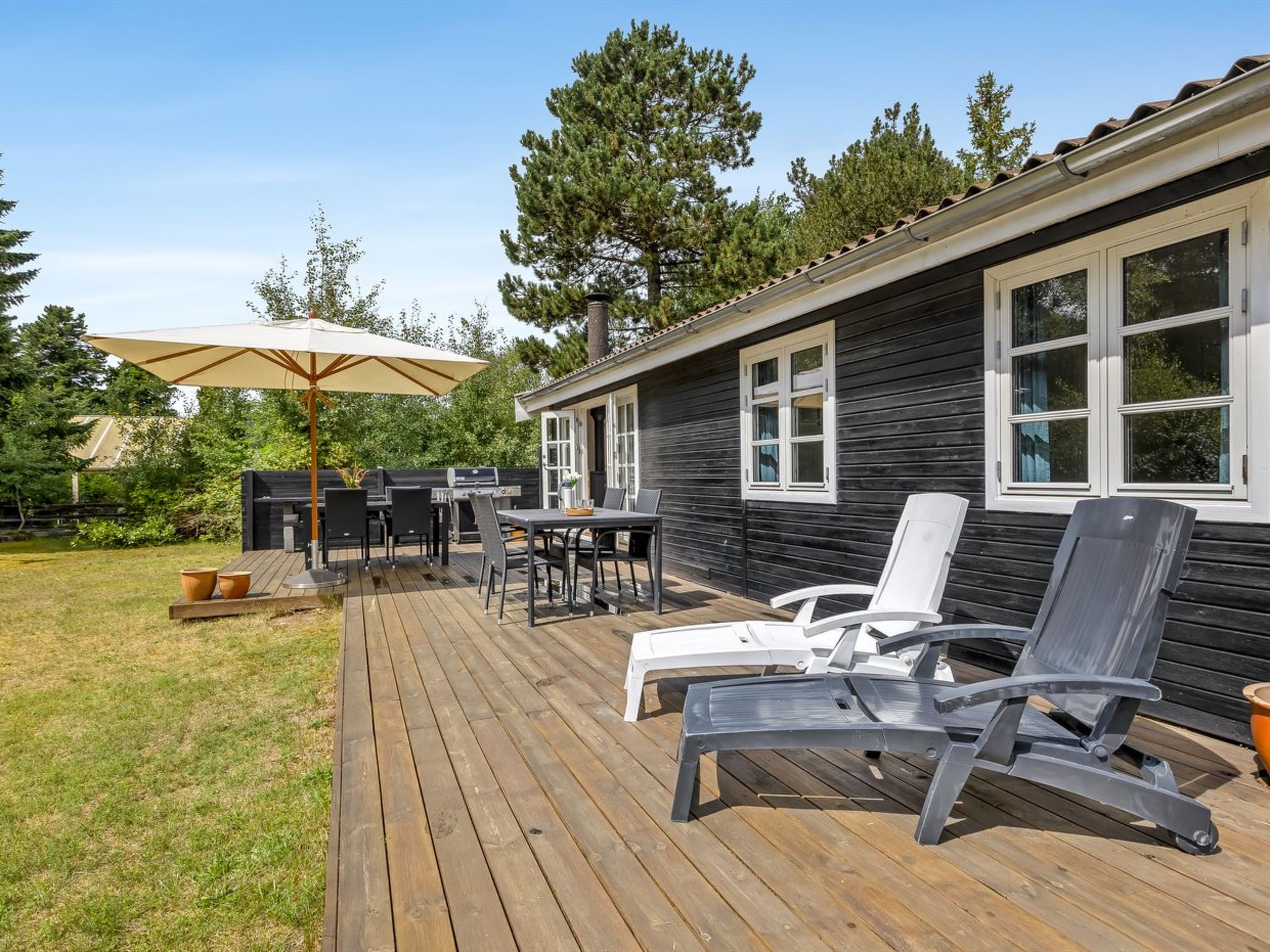 "Fjola" - 200m from the sea - Buiten